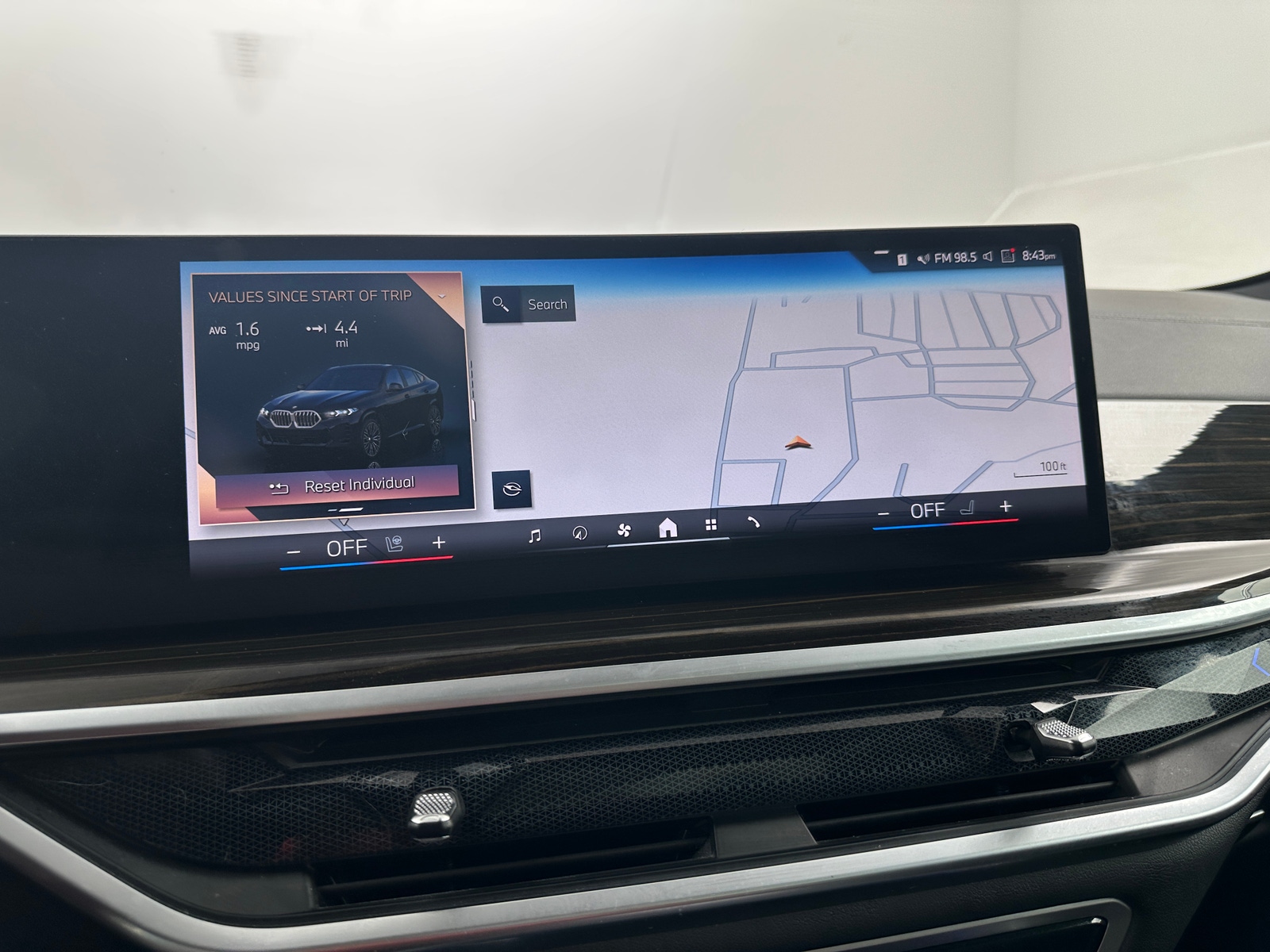 Thumbnail: 2024 BMW X6 - 3