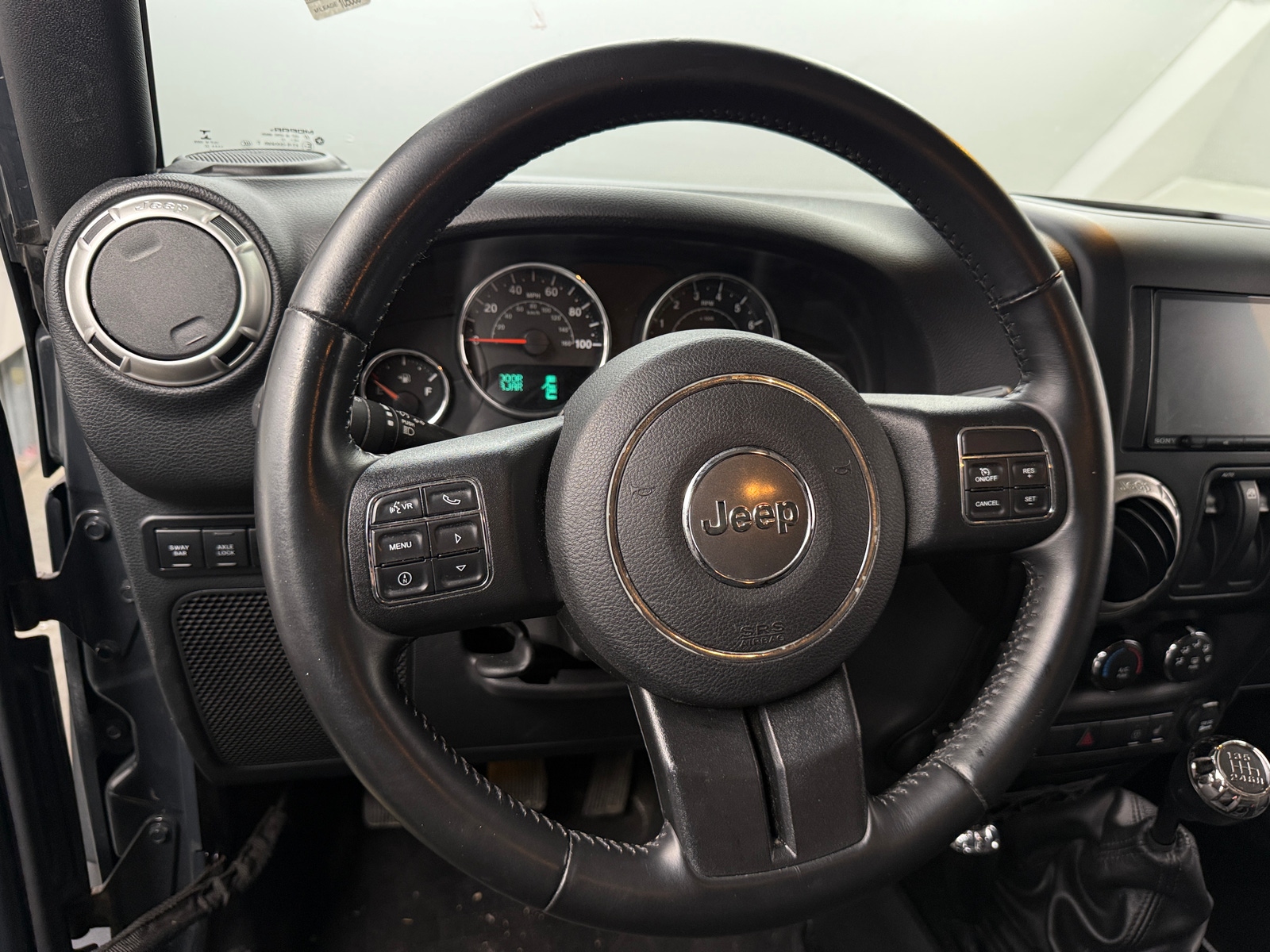 Thumbnail: 2017 Jeep Wrangler - 5