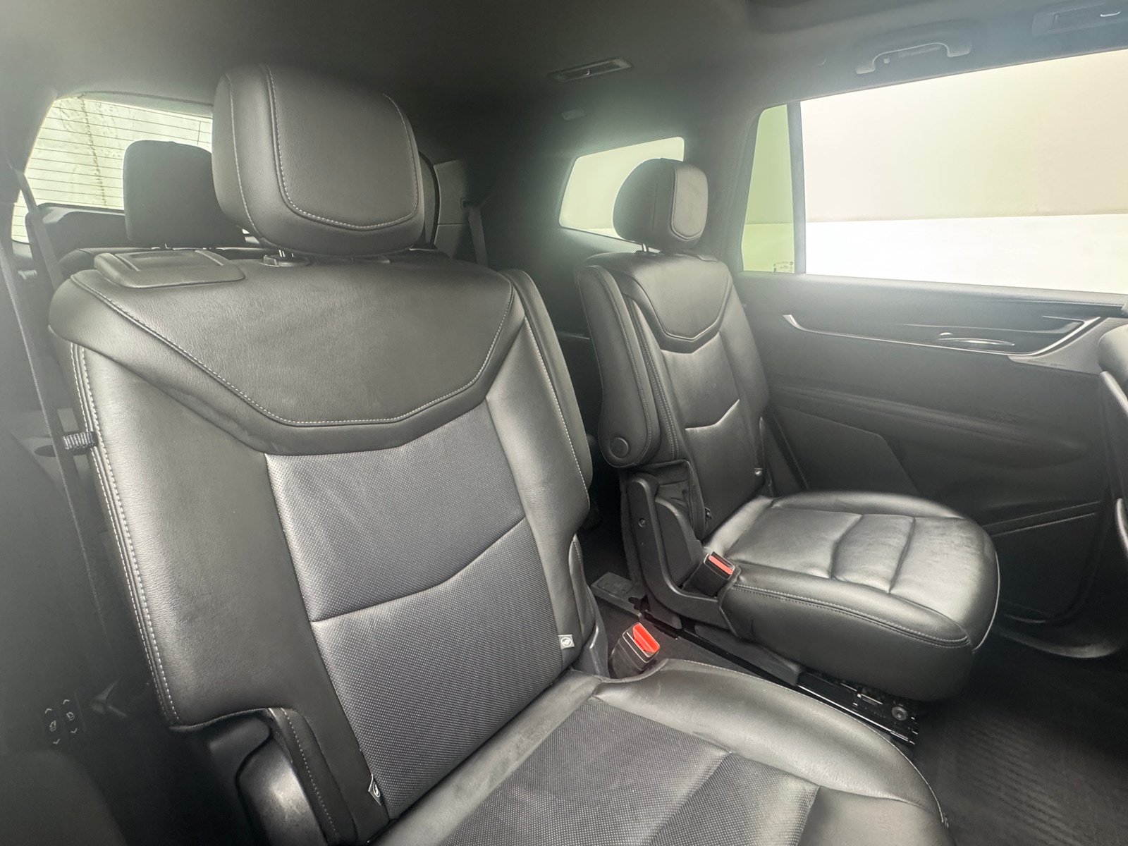 Thumbnail: 2021 Cadillac XT6 - 5