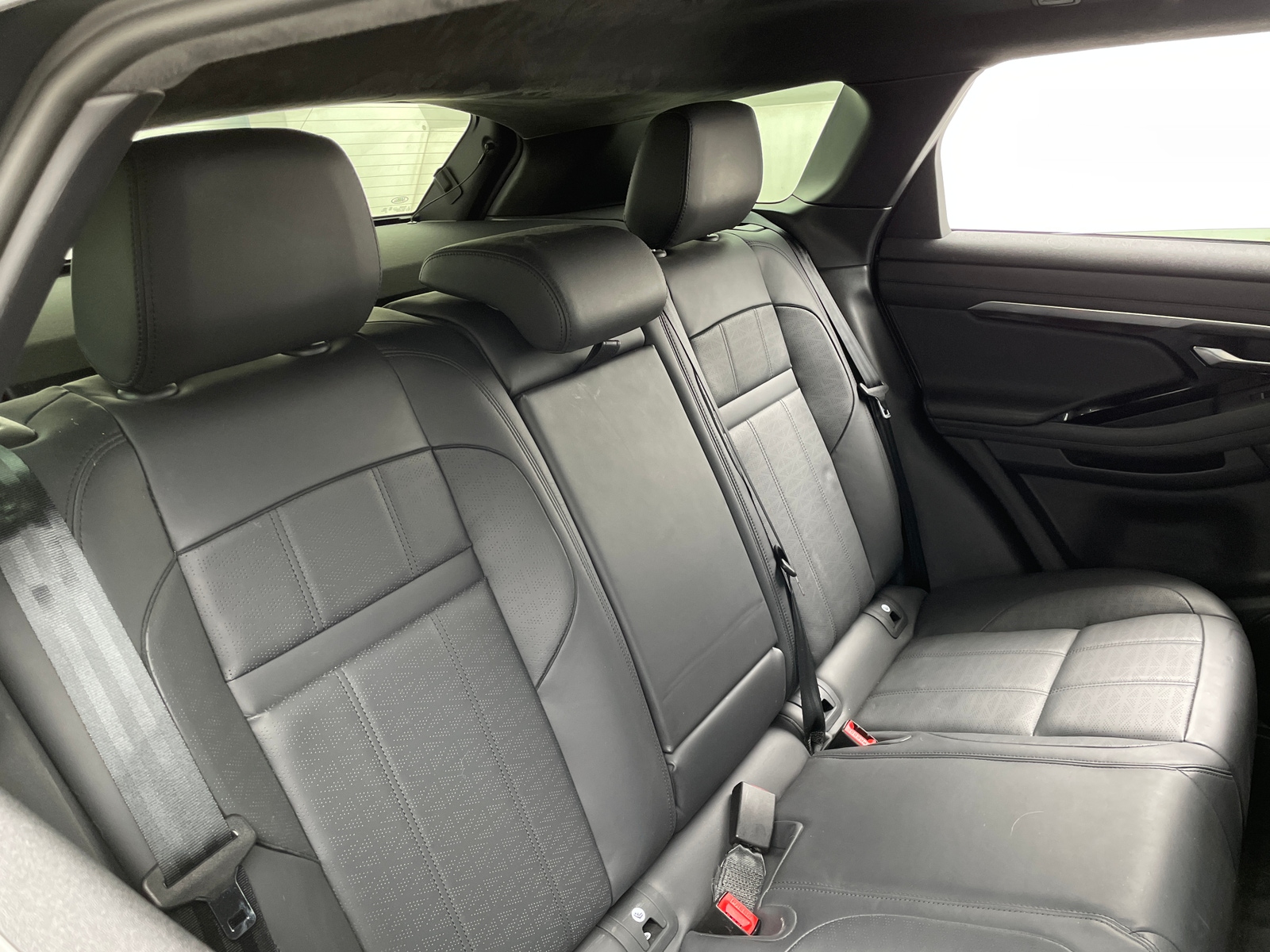 Thumbnail: 2023 Land Rover Range Rover Evoque - 5