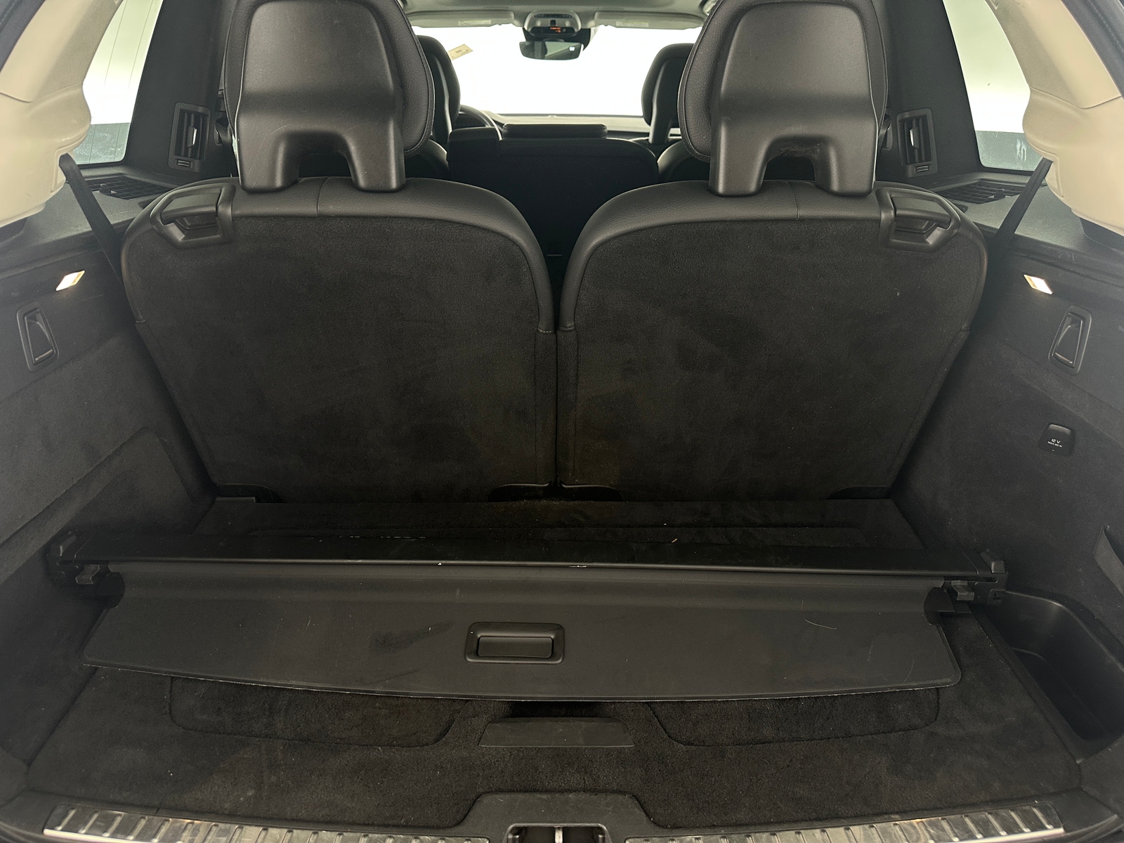 Thumbnail: 2016 Volvo XC90 - 6