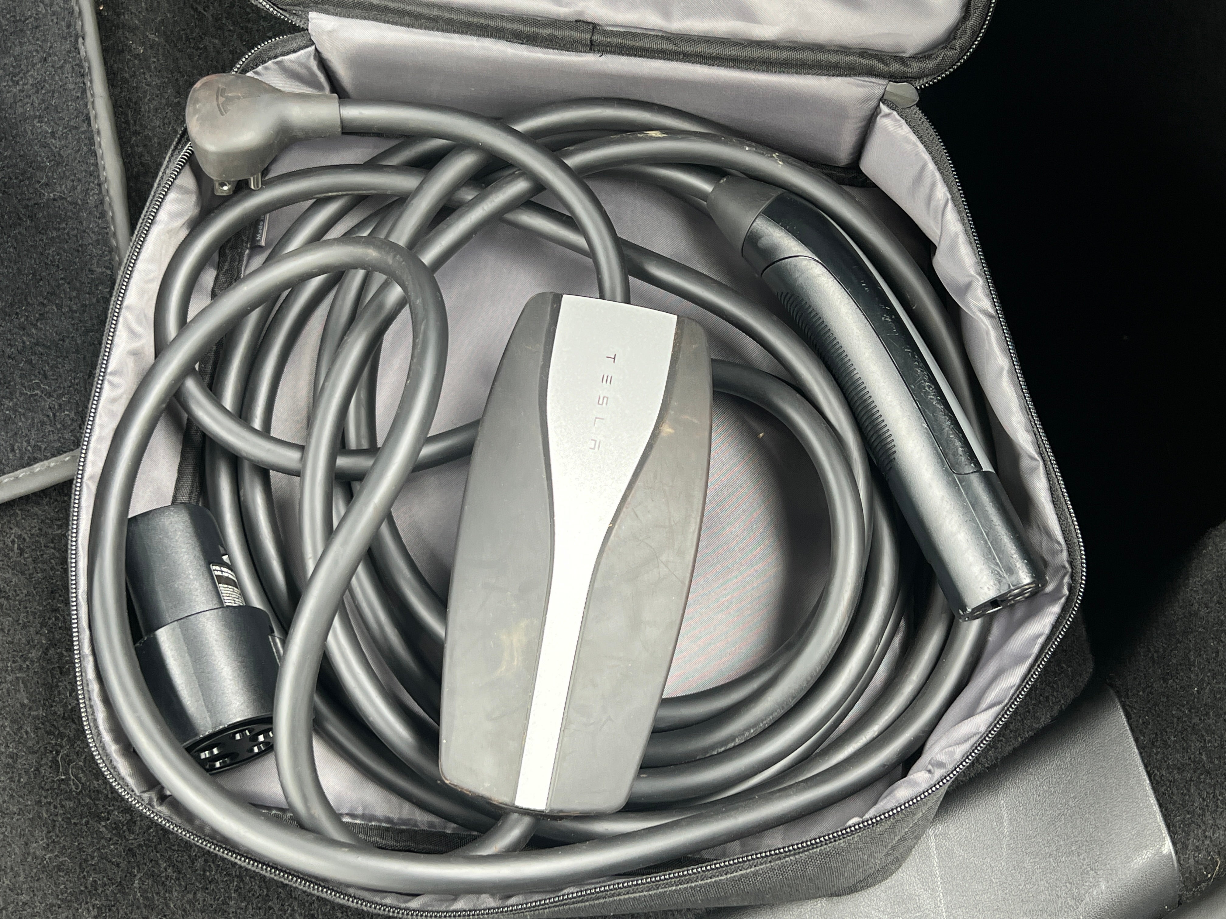 Used 2021 Tesla Model Y Long Range with VIN 5YJYGDEE0MF093247 for sale in Kansas City