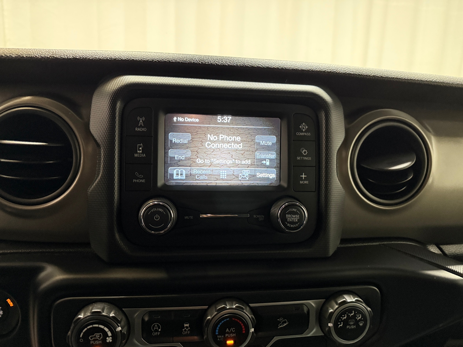 Thumbnail: 2018 Jeep Wrangler - 4