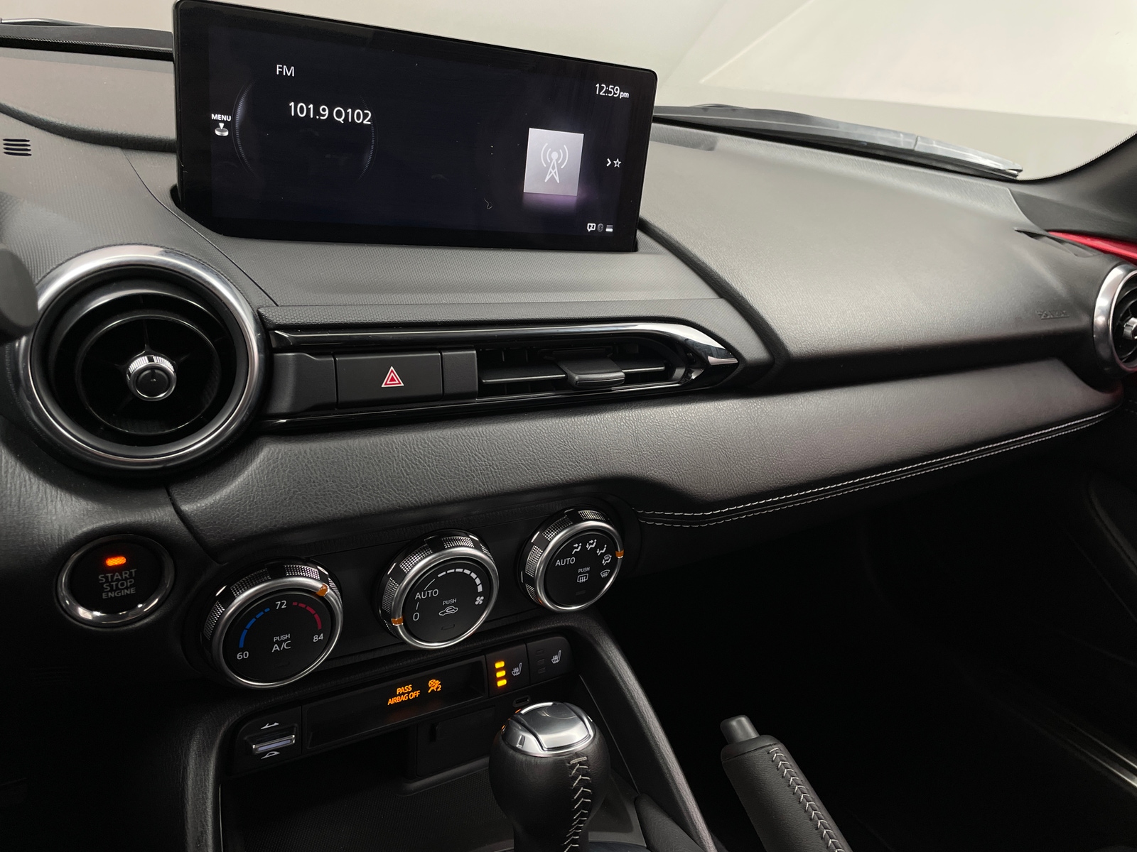 Thumbnail: 2024 Mazda MX-5 Miata - 3