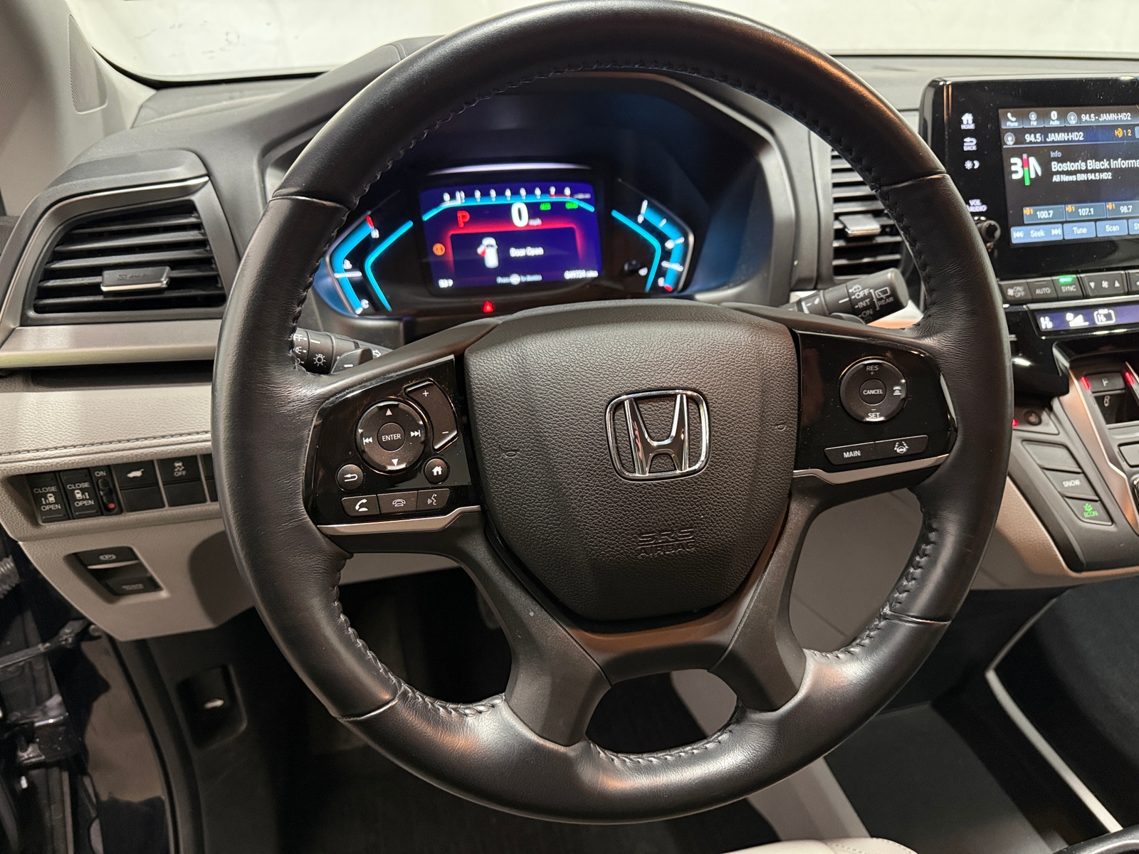 Thumbnail: 2019 Honda Odyssey - 4