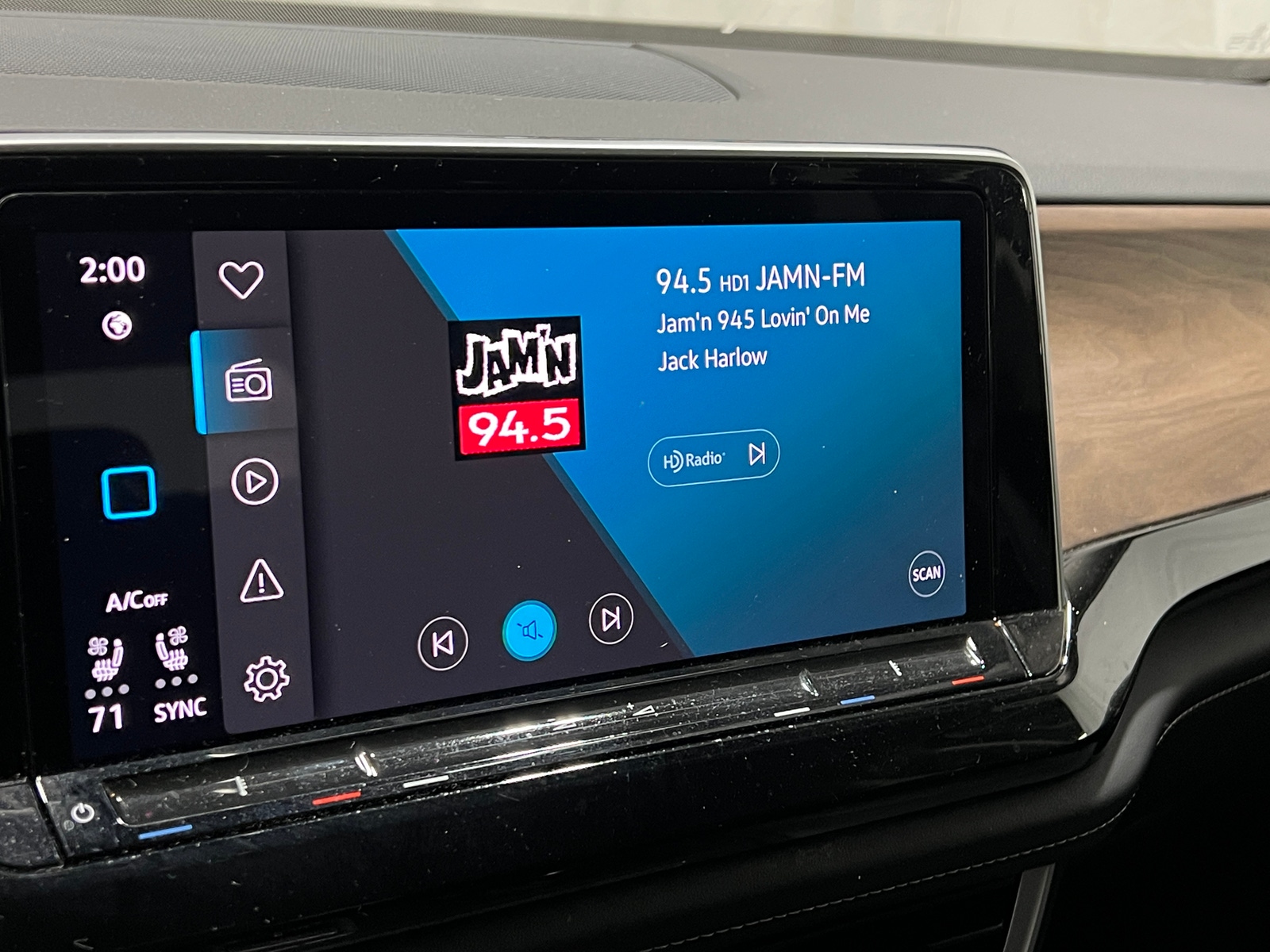 Thumbnail: 2024 Volkswagen Atlas - 3