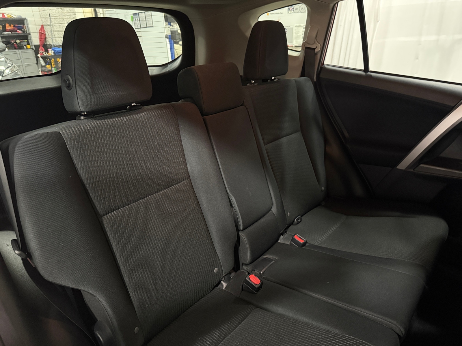 Thumbnail: 2016 Toyota RAV4 - 6