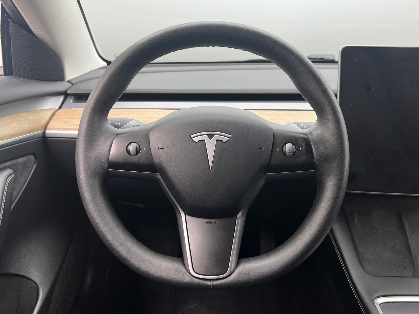 Thumbnail: 2021 Tesla Model 3 - 4