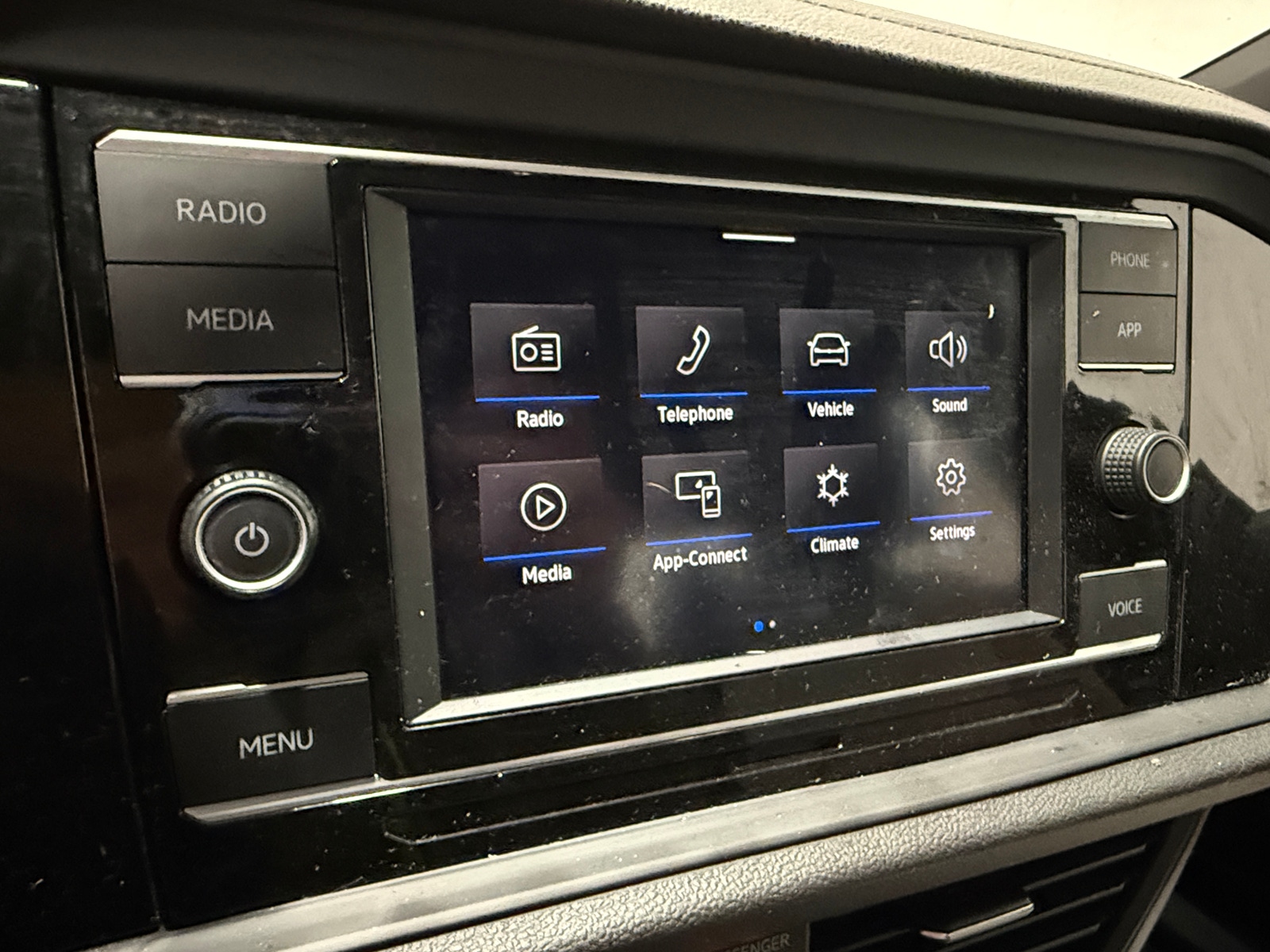 Thumbnail: 2020 Volkswagen Jetta - 3