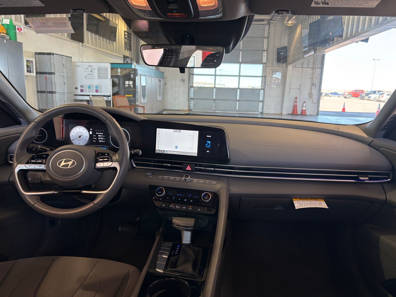 Thumbnail: 2025 Hyundai Elantra - 3