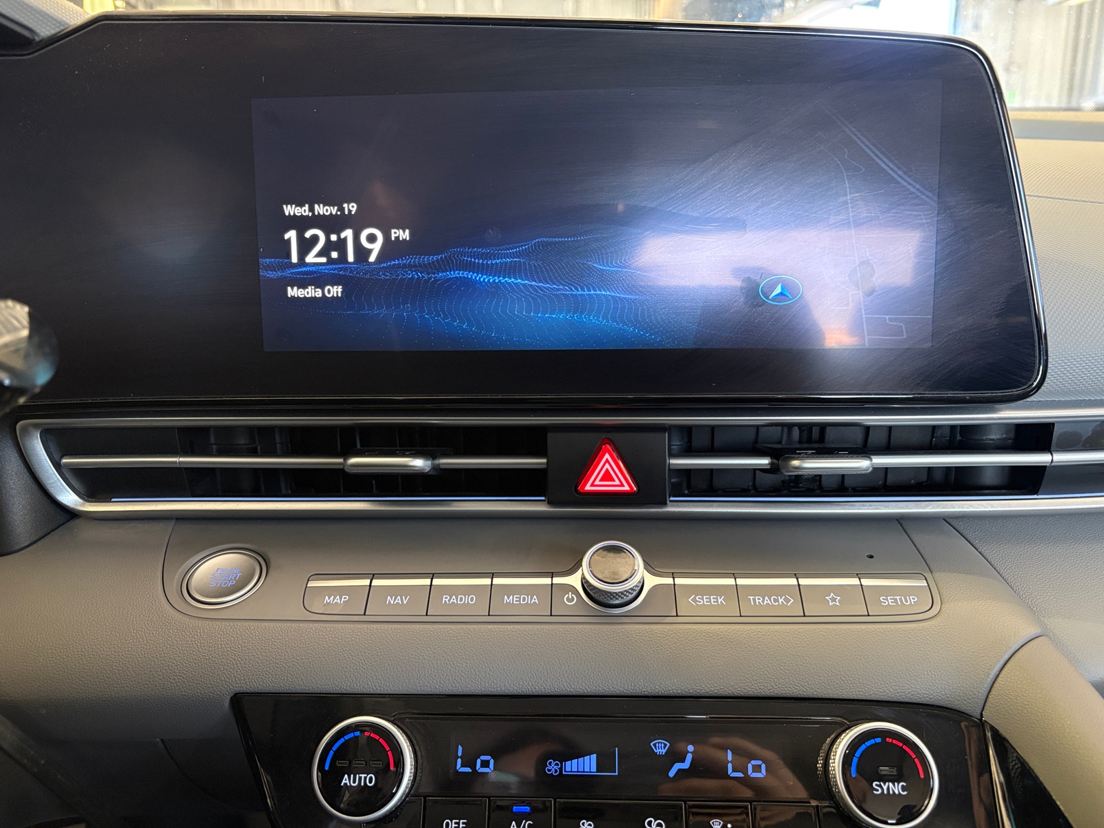 Thumbnail: 2025 Hyundai Elantra - 4