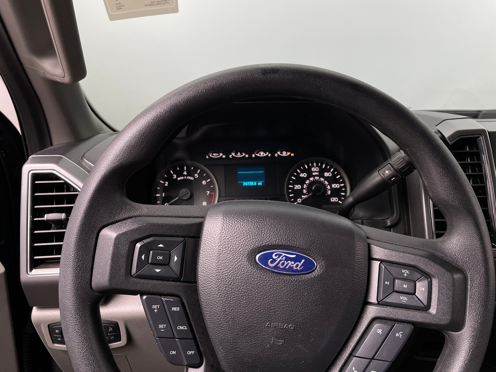 Thumbnail: 2020 Ford Econoline - 5