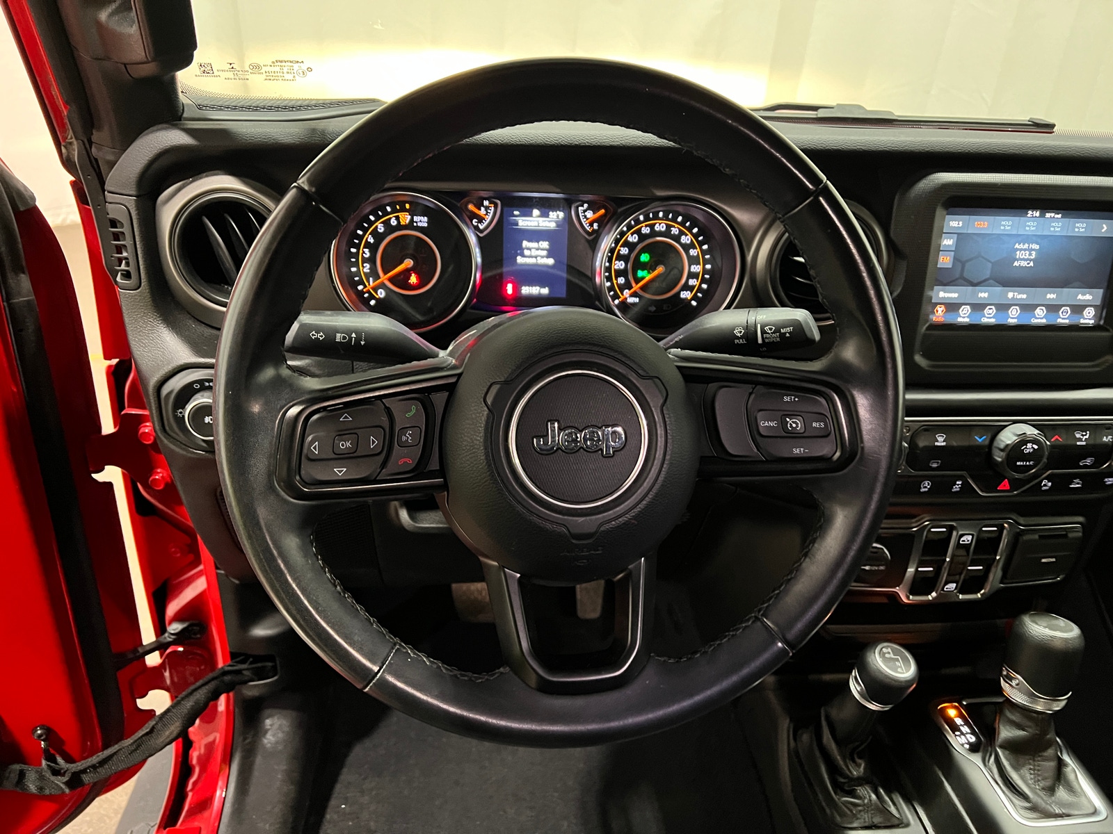 Thumbnail: 2022 Jeep Wrangler - 5