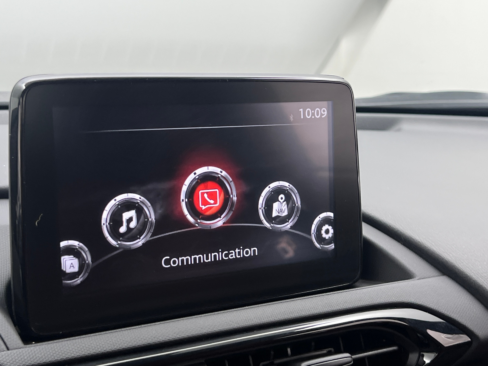 Thumbnail: 2023 Mazda MX-5 Miata - 3