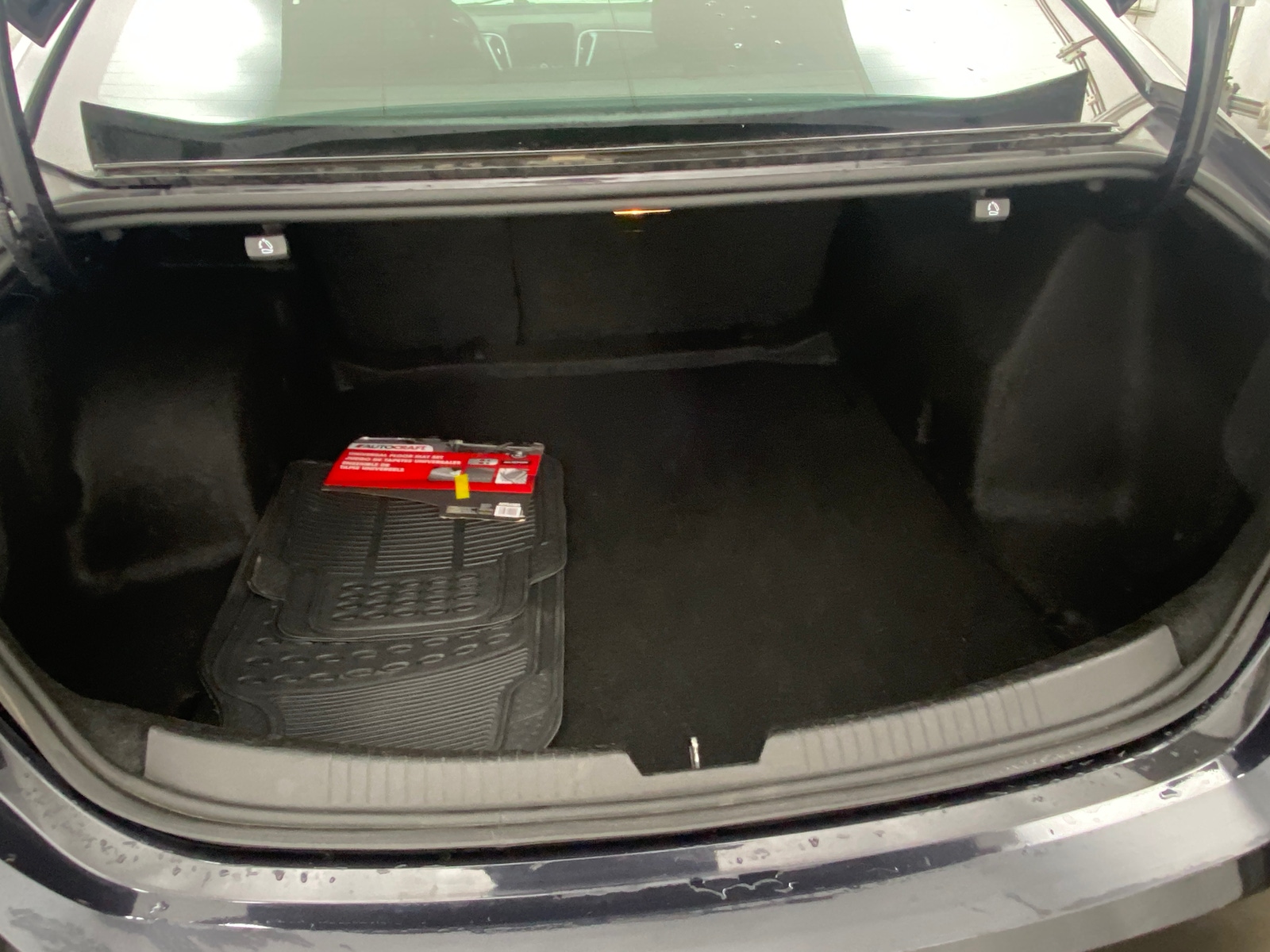 Thumbnail: 2023 Chevrolet Malibu - 7