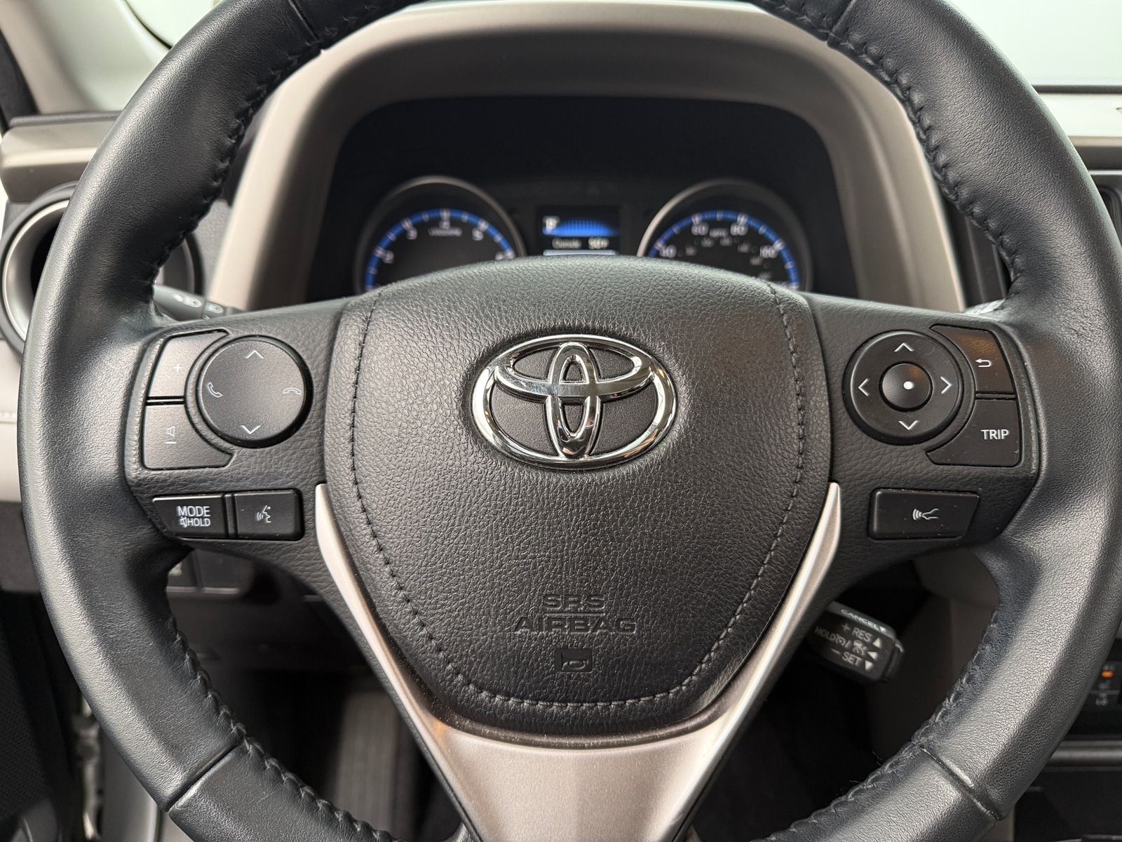 Thumbnail: 2018 Toyota RAV4 - 5