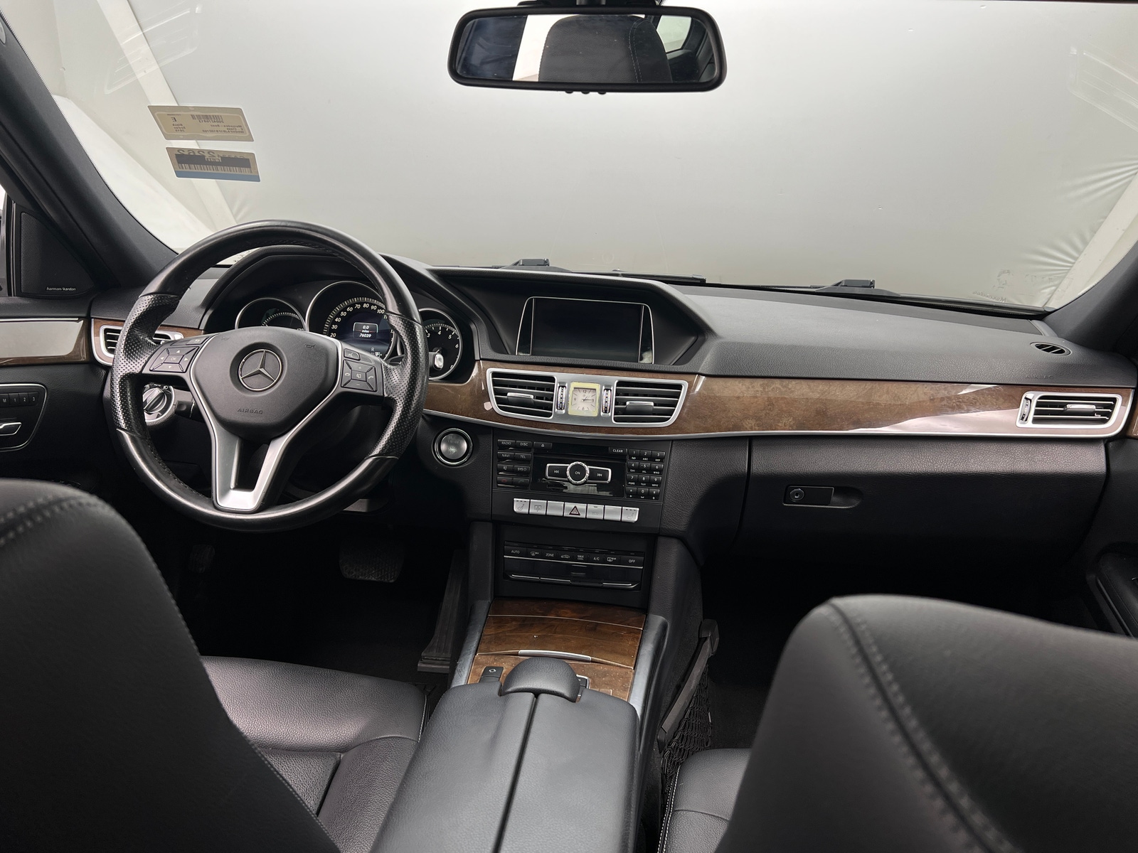 Thumbnail: 2015 Mercedes-Benz E-Class - 2