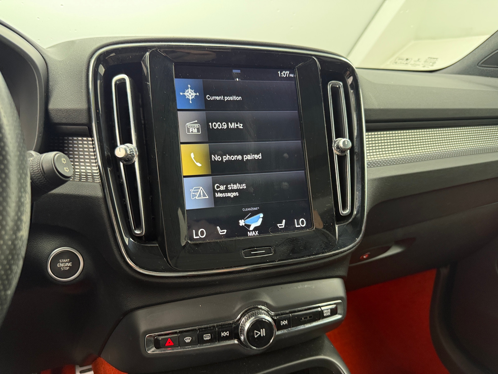 Thumbnail: 2019 Volvo XC40 - 4