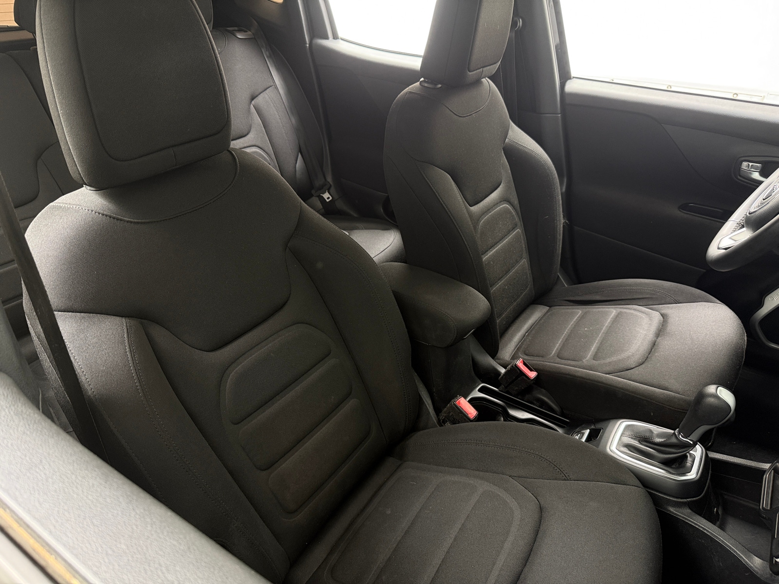 Thumbnail: 2018 Jeep Renegade - 2