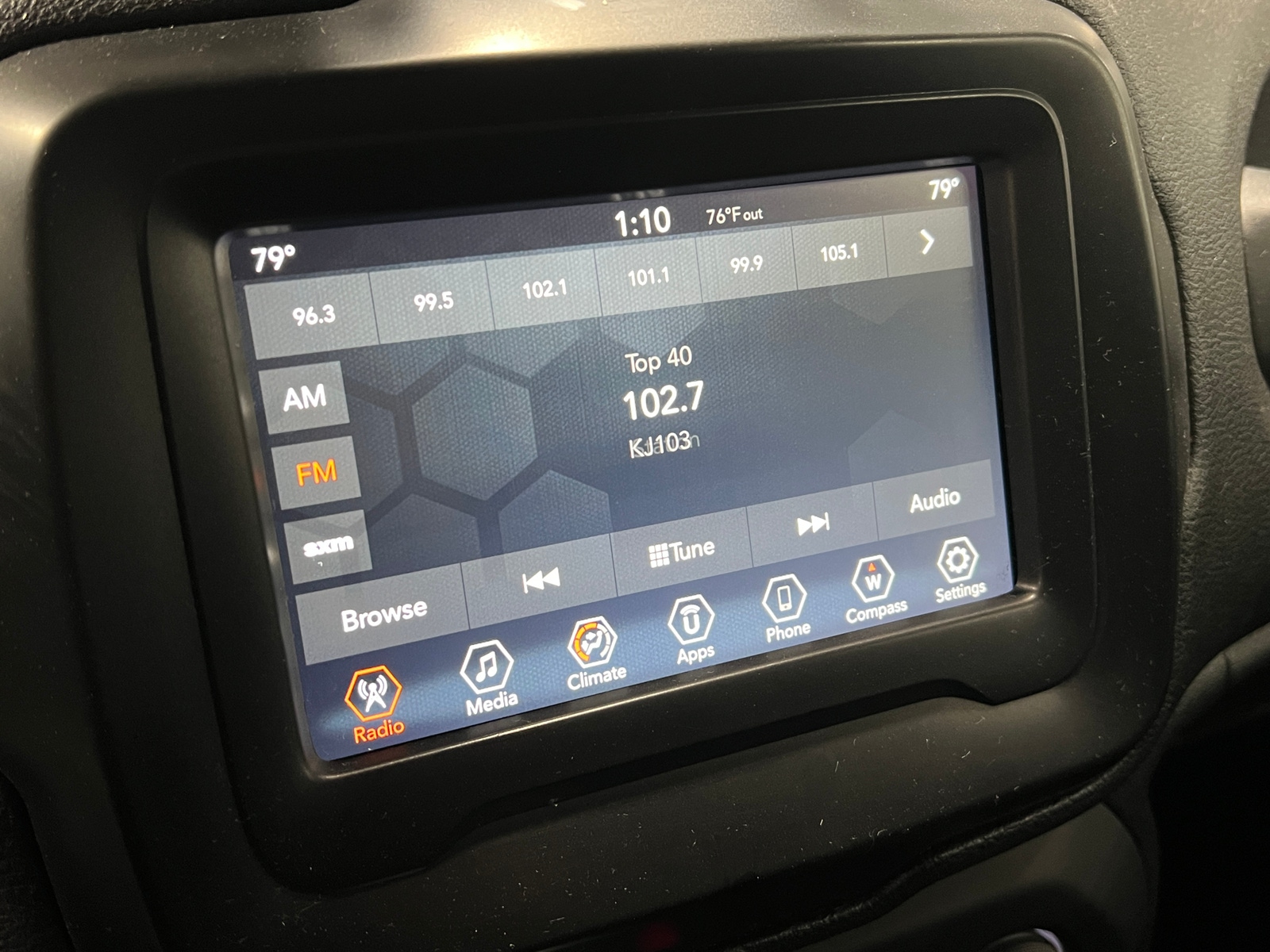 Thumbnail: 2018 Jeep Renegade - 4