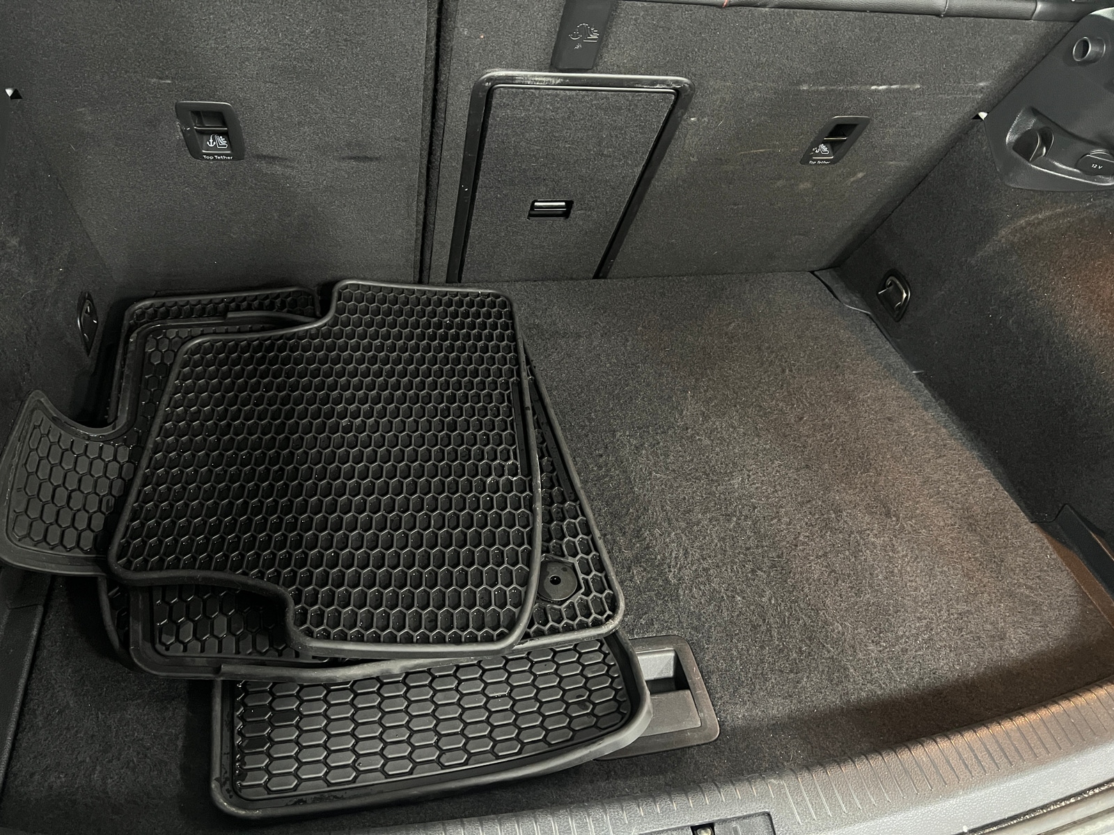 Thumbnail: 2017 Volkswagen Golf - 7