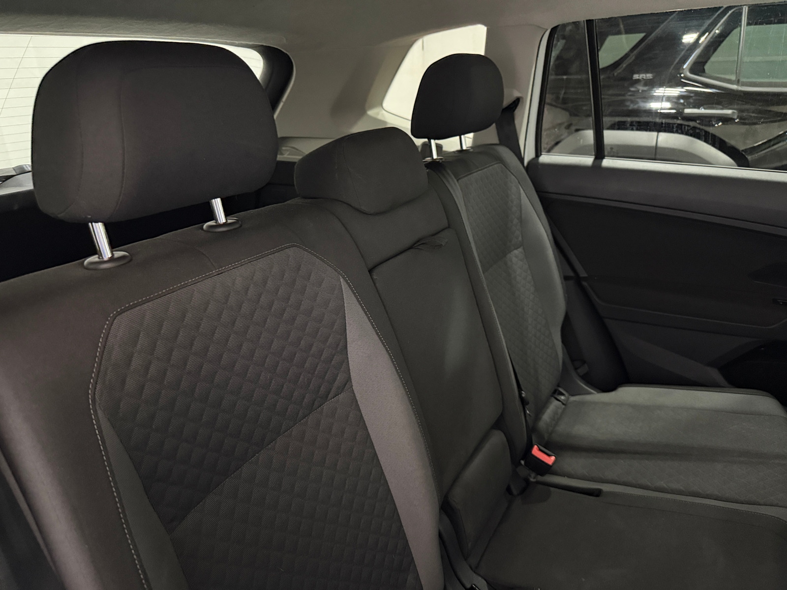 Thumbnail: 2019 Volkswagen Tiguan - 6