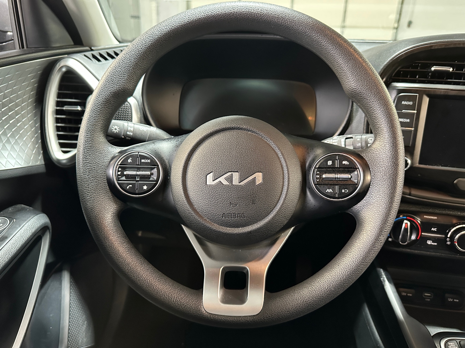 Thumbnail: 2024 Kia Soul - 5