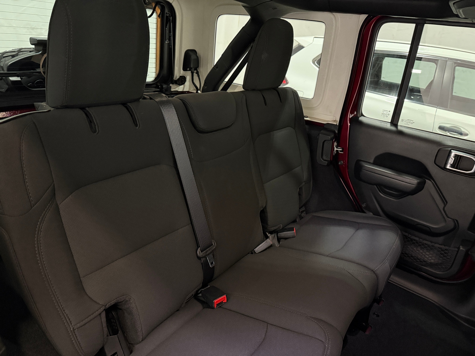 Thumbnail: 2022 Jeep Wrangler - 6