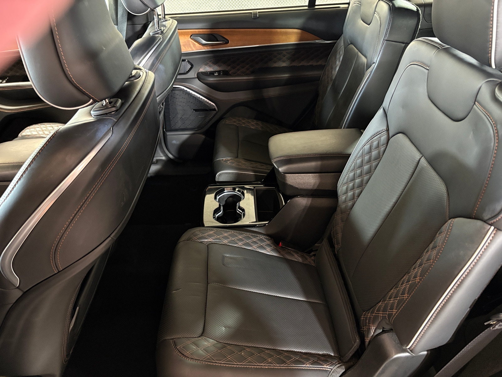 Thumbnail: 2023 Jeep Grand Cherokee L - 5