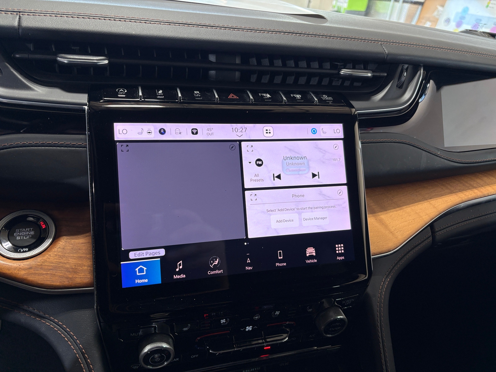 Thumbnail: 2023 Jeep Grand Cherokee L - 3