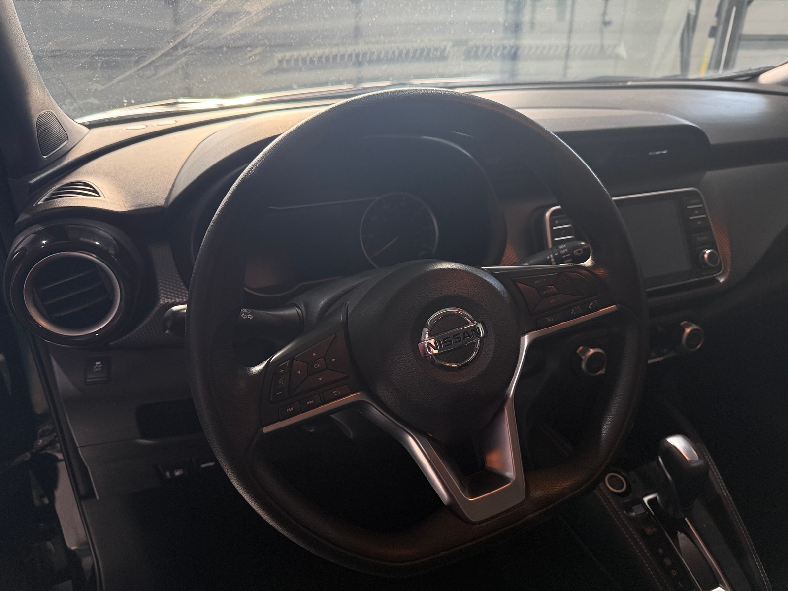 Thumbnail: 2018 Nissan Kicks - 5