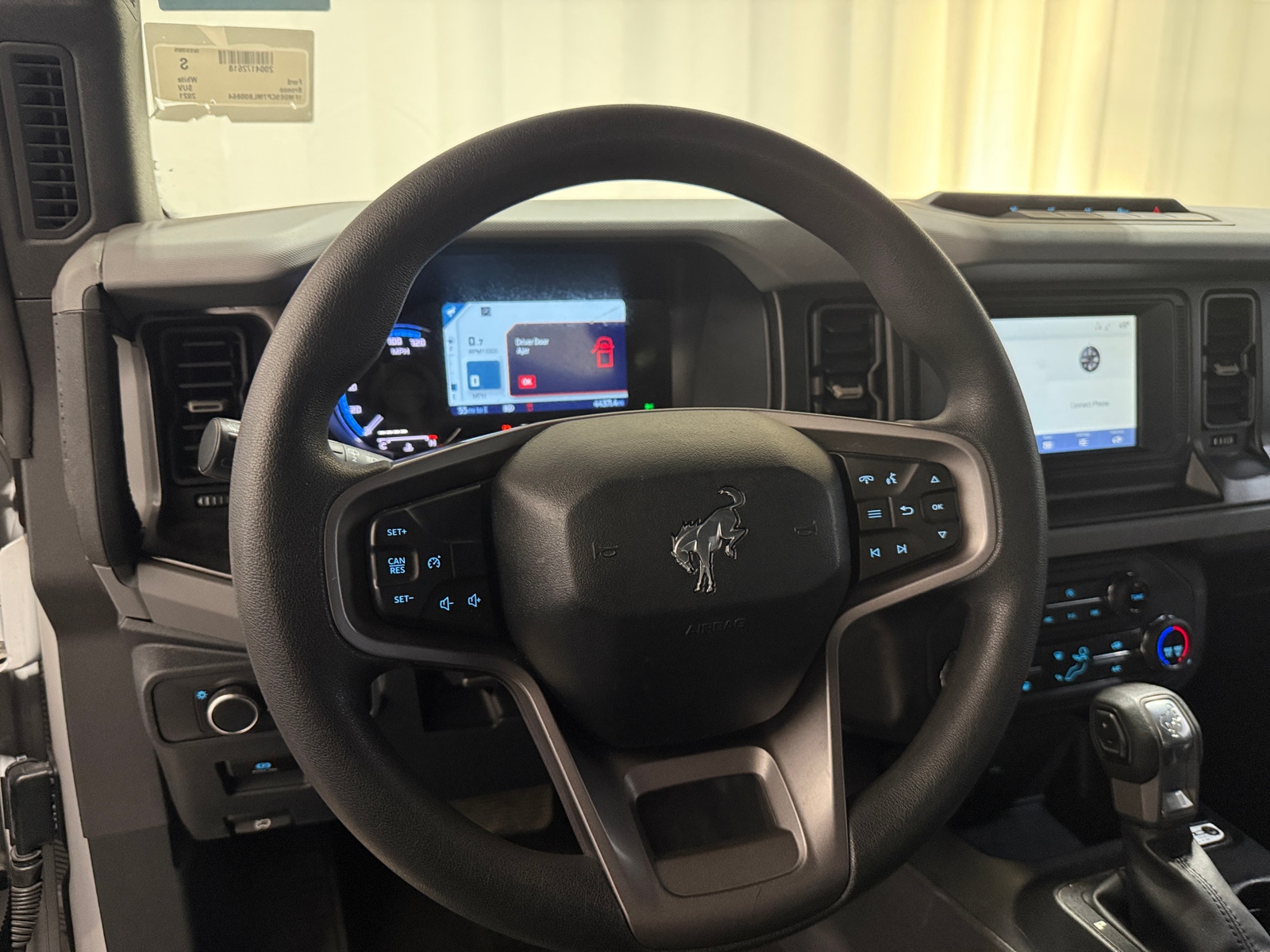 Thumbnail: 2021 Ford Bronco - 5