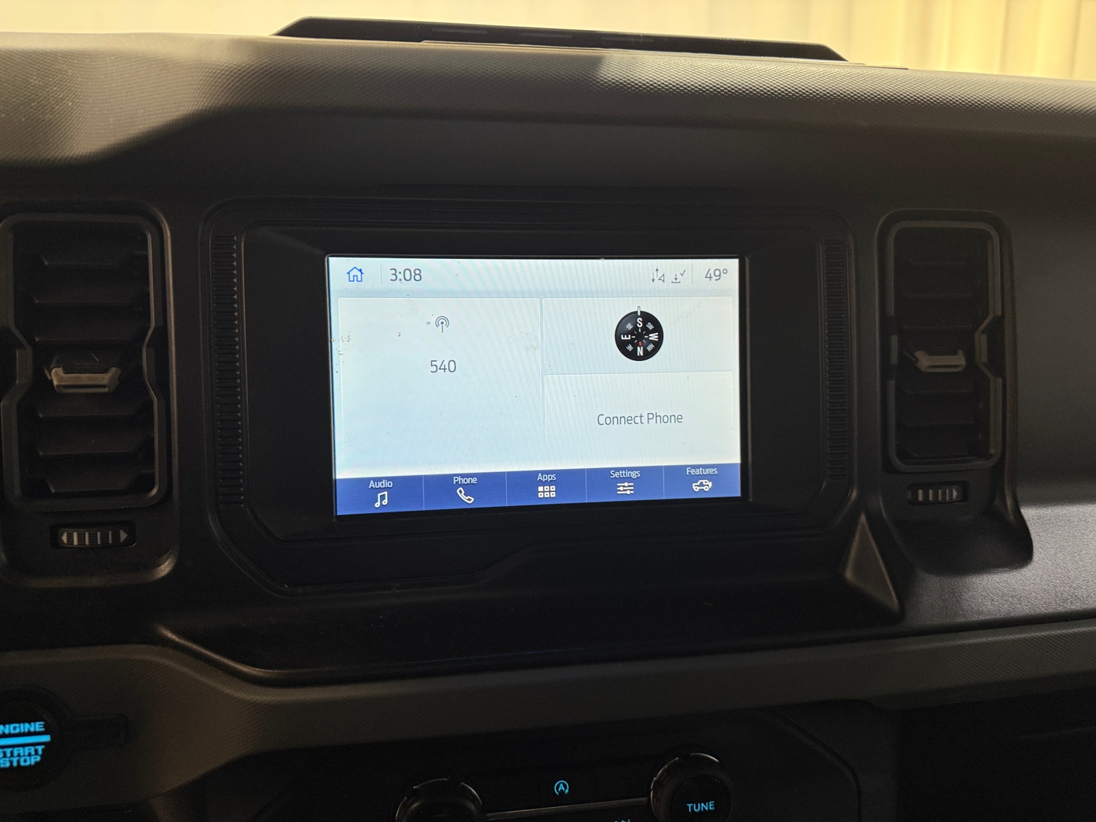 Thumbnail: 2021 Ford Bronco - 4