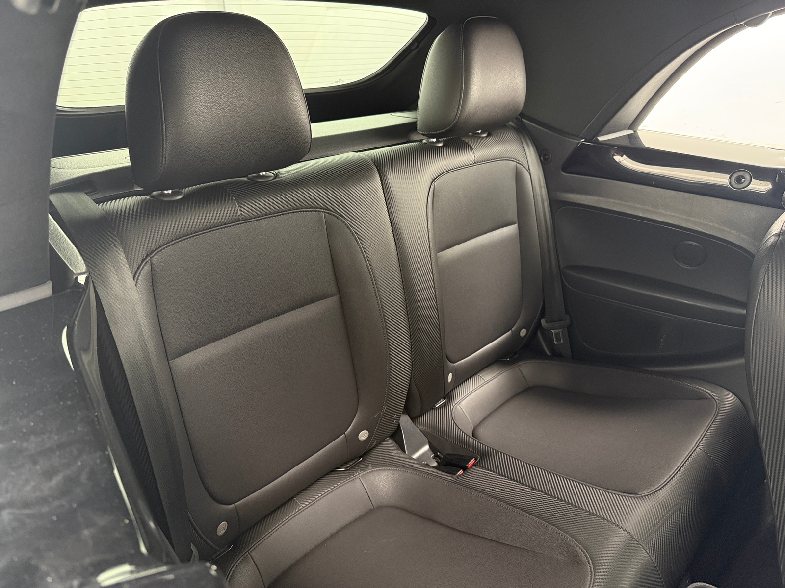 Thumbnail: 2019 Volkswagen Beetle - 6