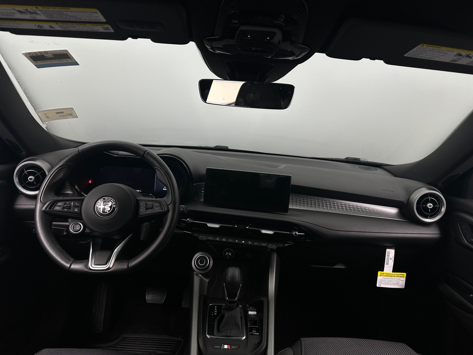 Thumbnail: 2024 Alfa Romeo Tonale - 3