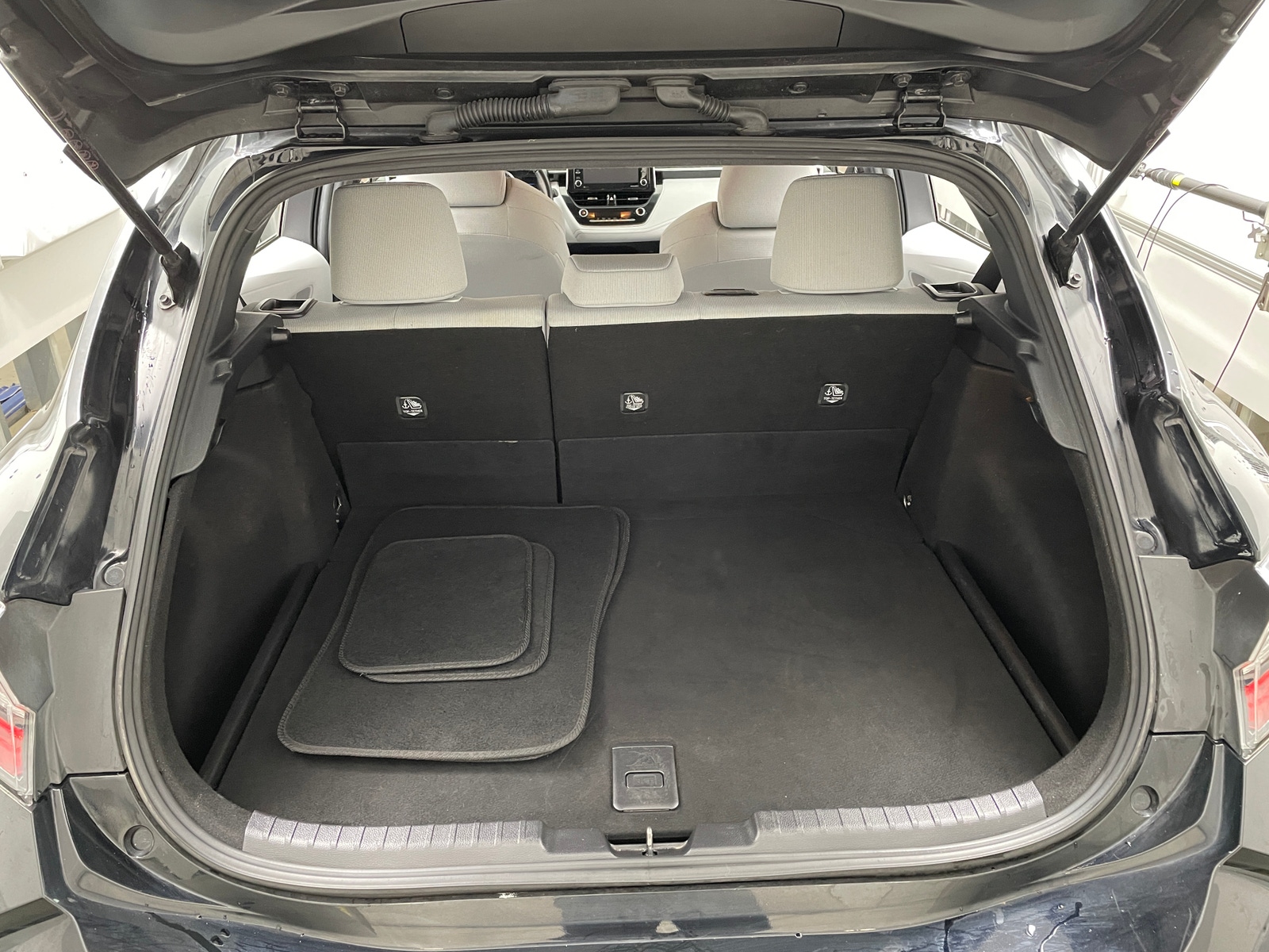 Thumbnail: 2021 Toyota Corolla - 7