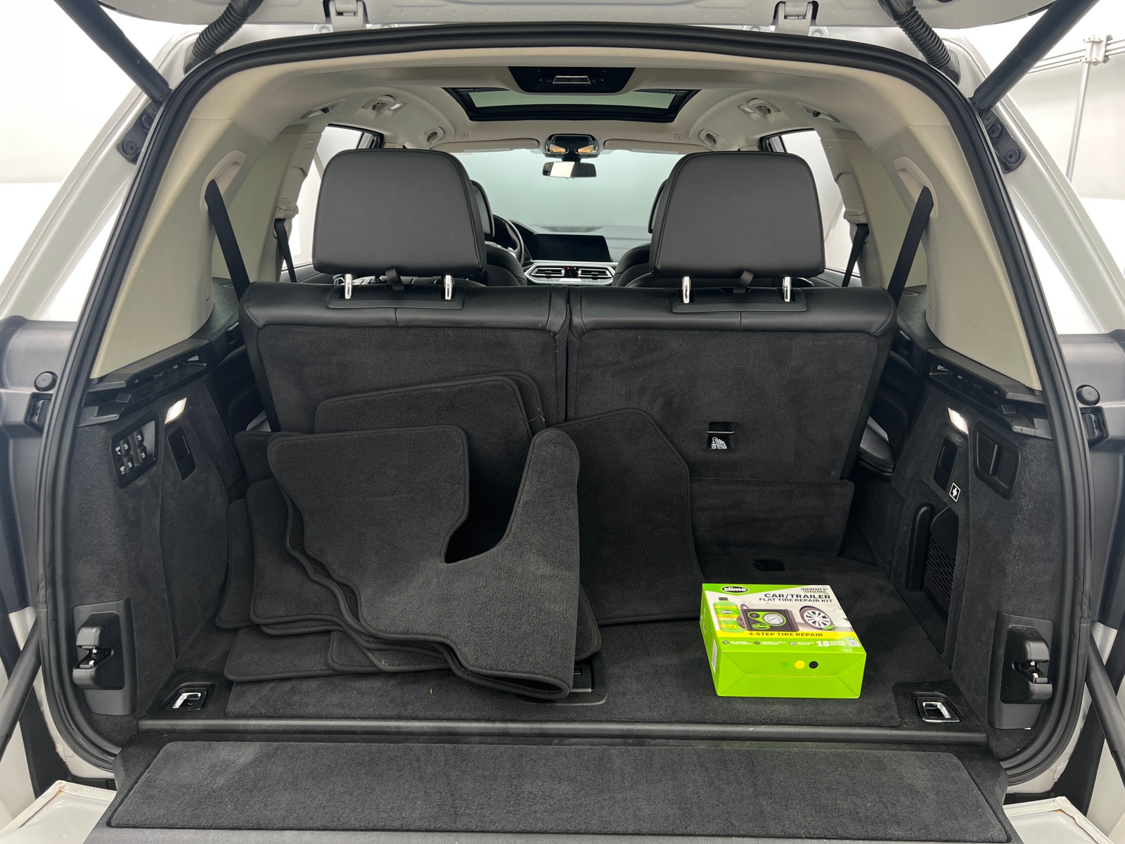 Thumbnail: 2019 BMW X7 - 6