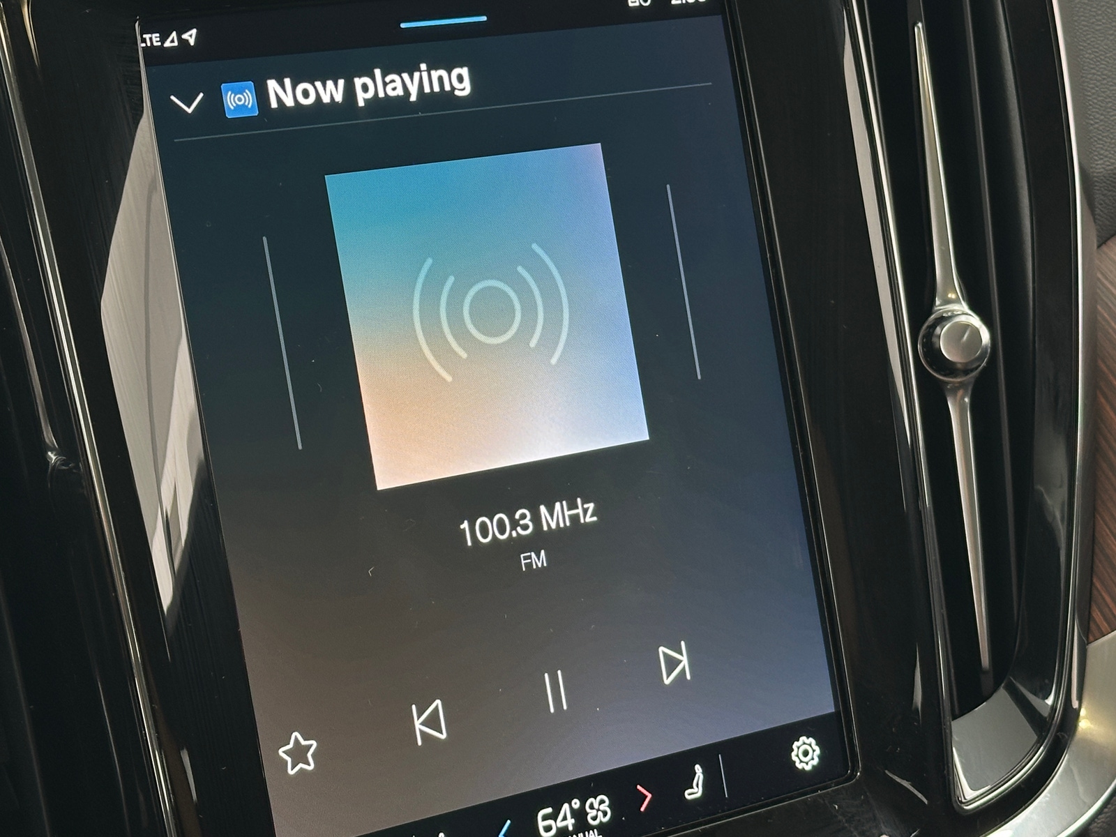 Thumbnail: 2025 Volvo V60 - 3