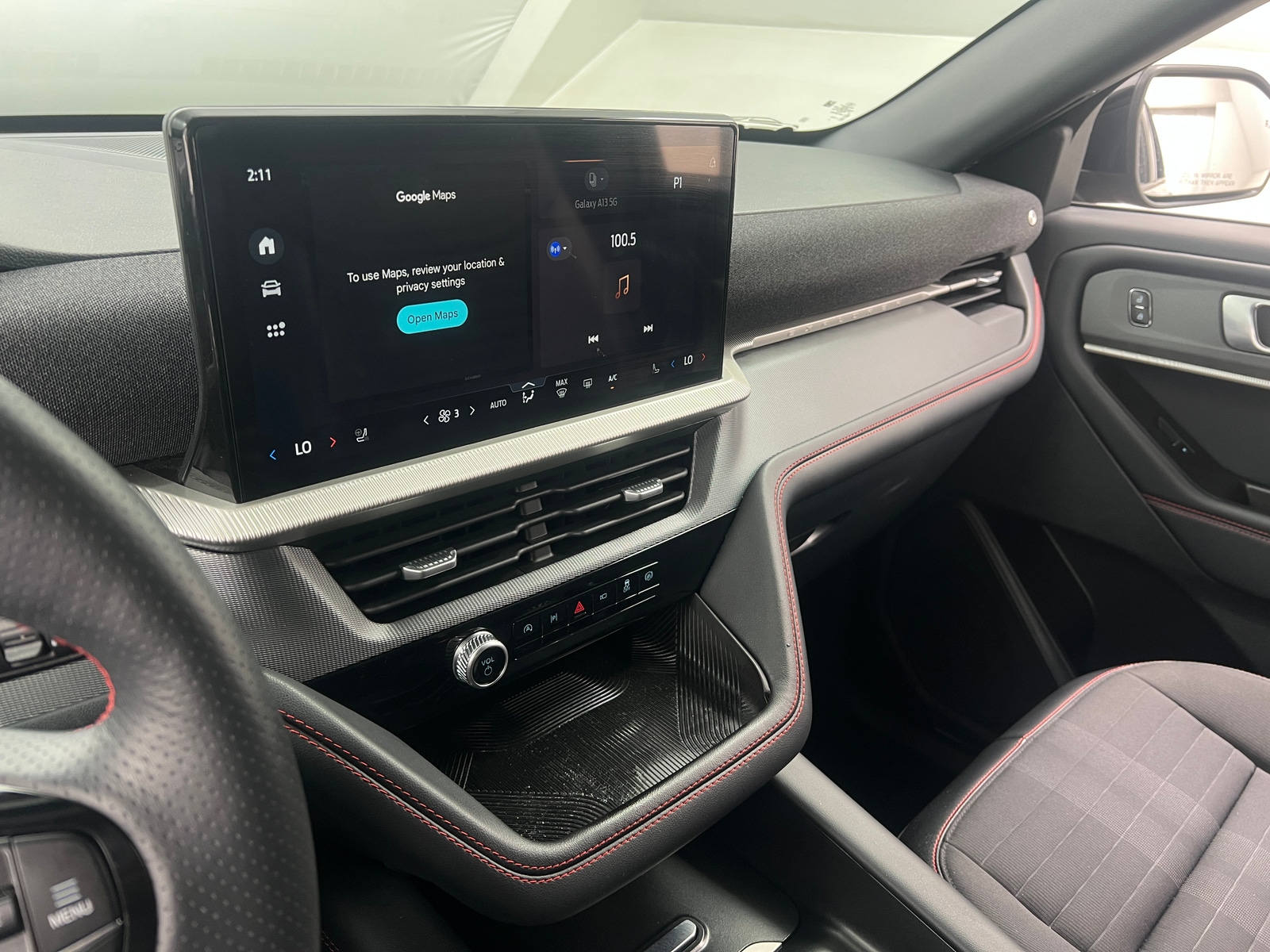 Thumbnail: 2025 Ford Explorer - 4