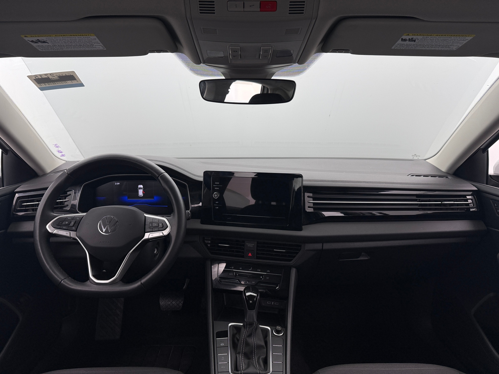 Thumbnail: 2025 Volkswagen Jetta - 3