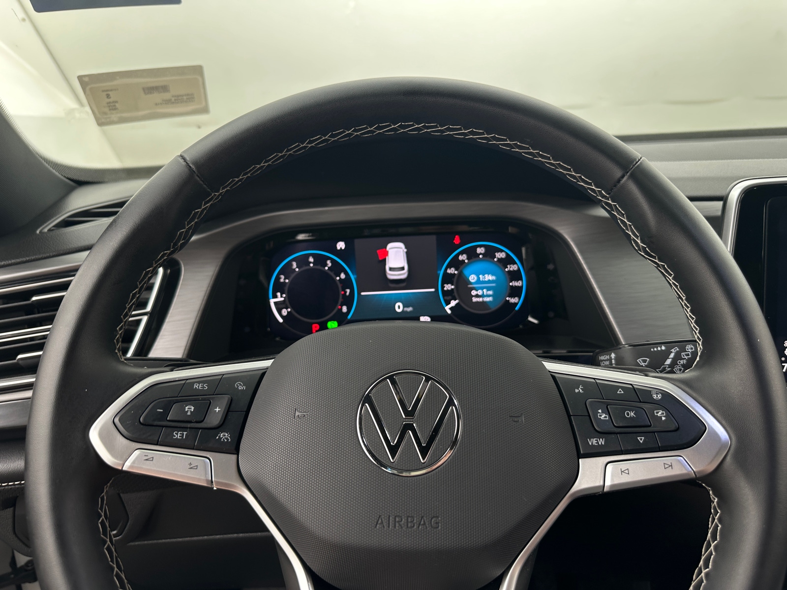 Thumbnail: 2025 Volkswagen Atlas - 4