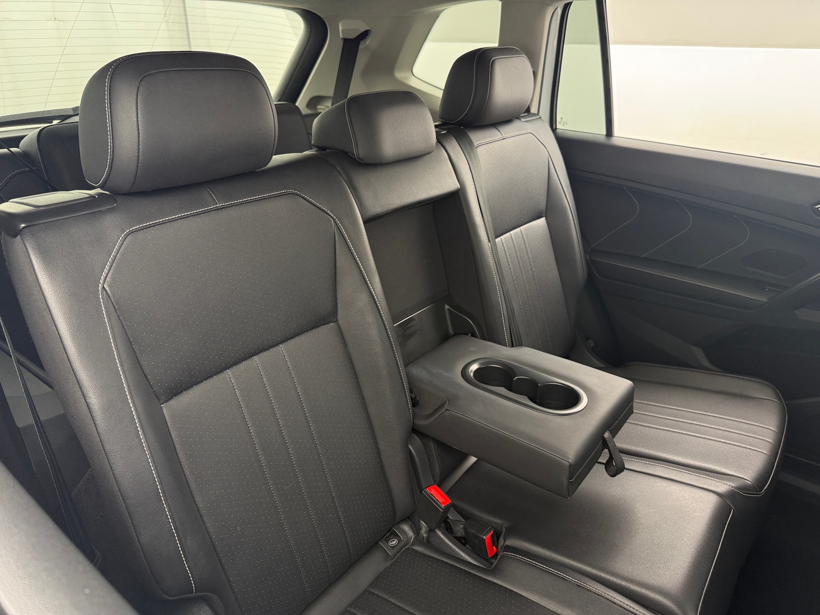 Thumbnail: 2024 Volkswagen Tiguan - 5