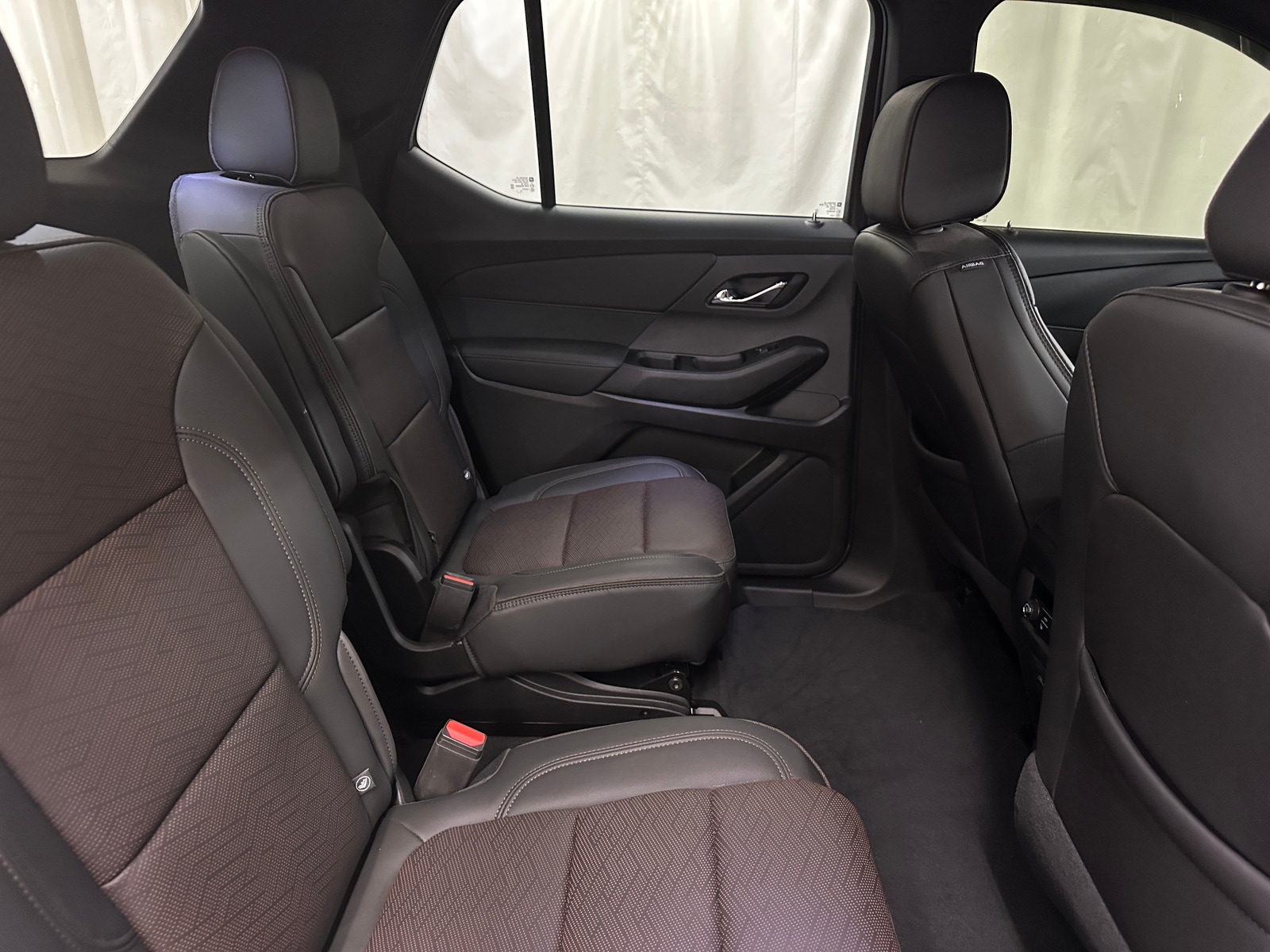 Thumbnail: 2024 Chevrolet Traverse - 5