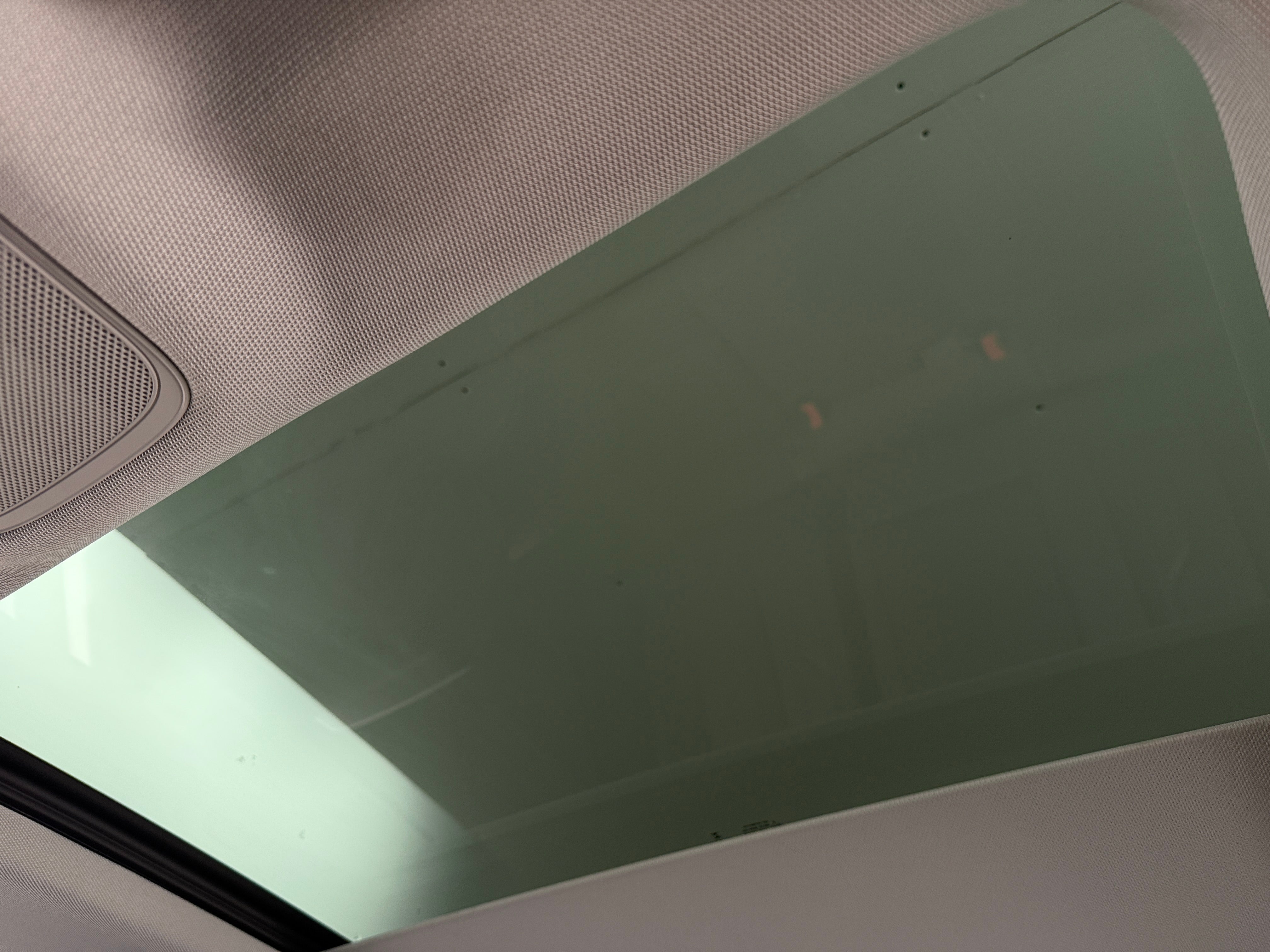 Image of 2021 Audi e-tron Premium