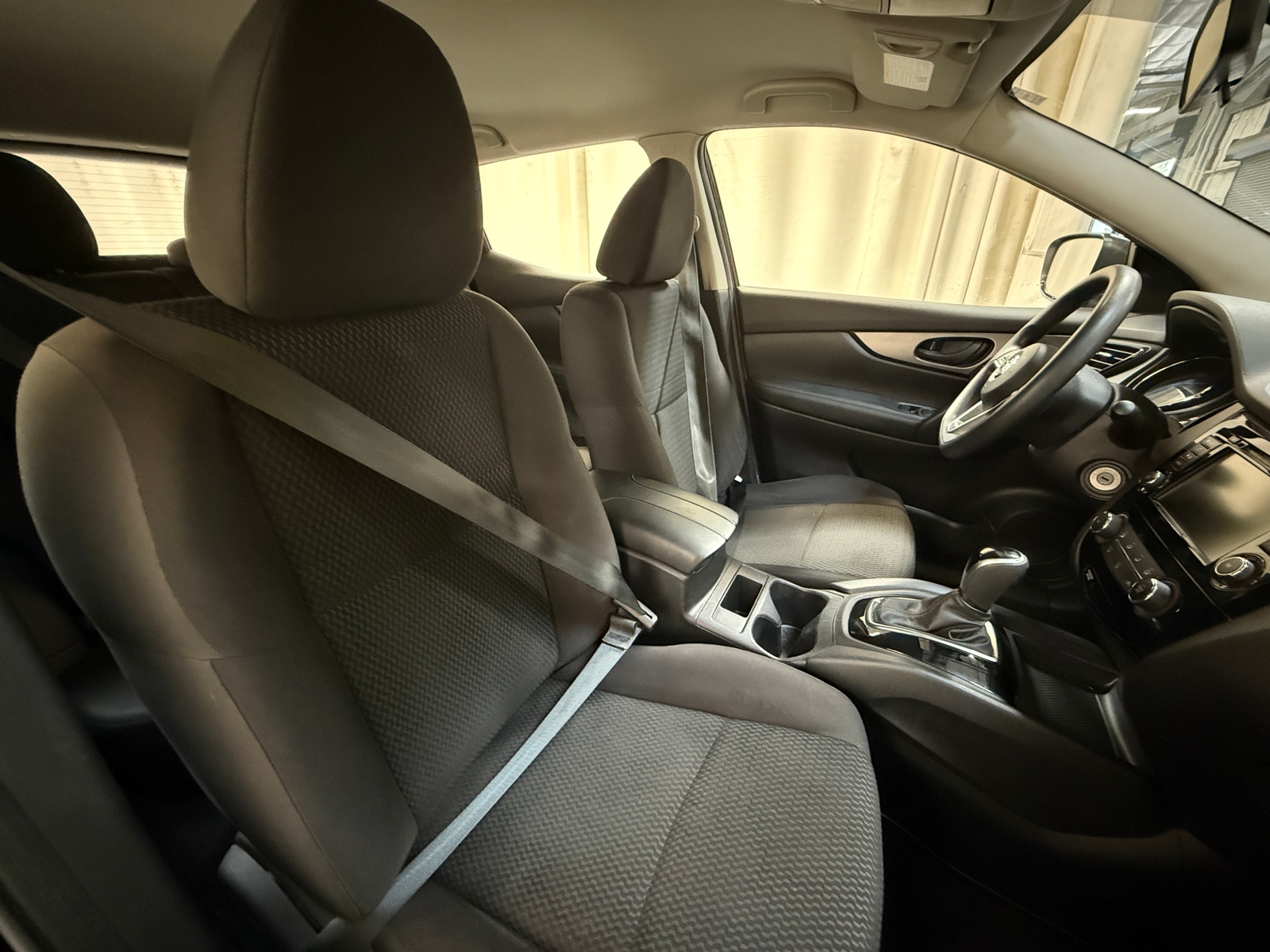 Thumbnail: 2019 Nissan Rogue Sport - 2