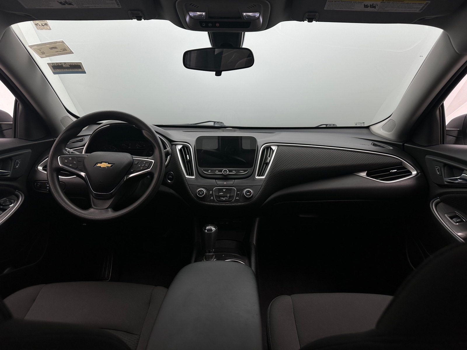 Thumbnail: 2019 Chevrolet Malibu - 3