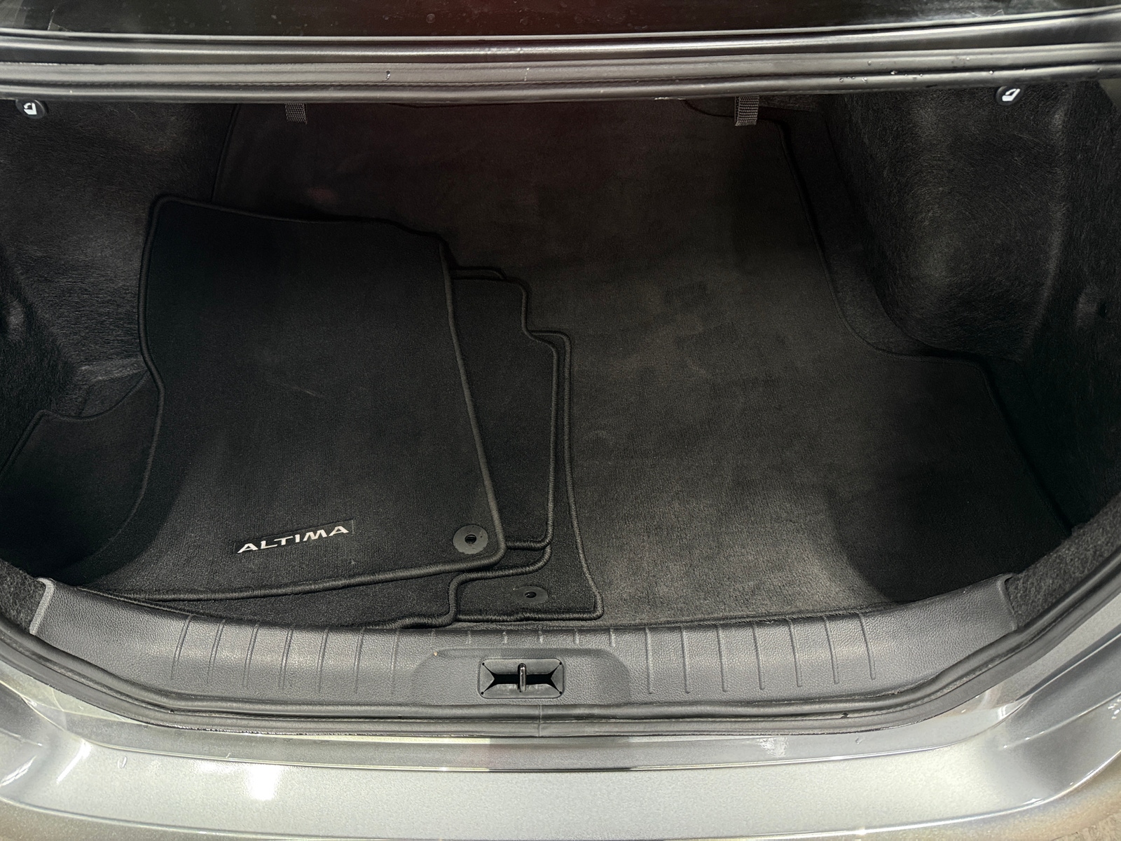 Thumbnail: 2025 Nissan Altima - 7