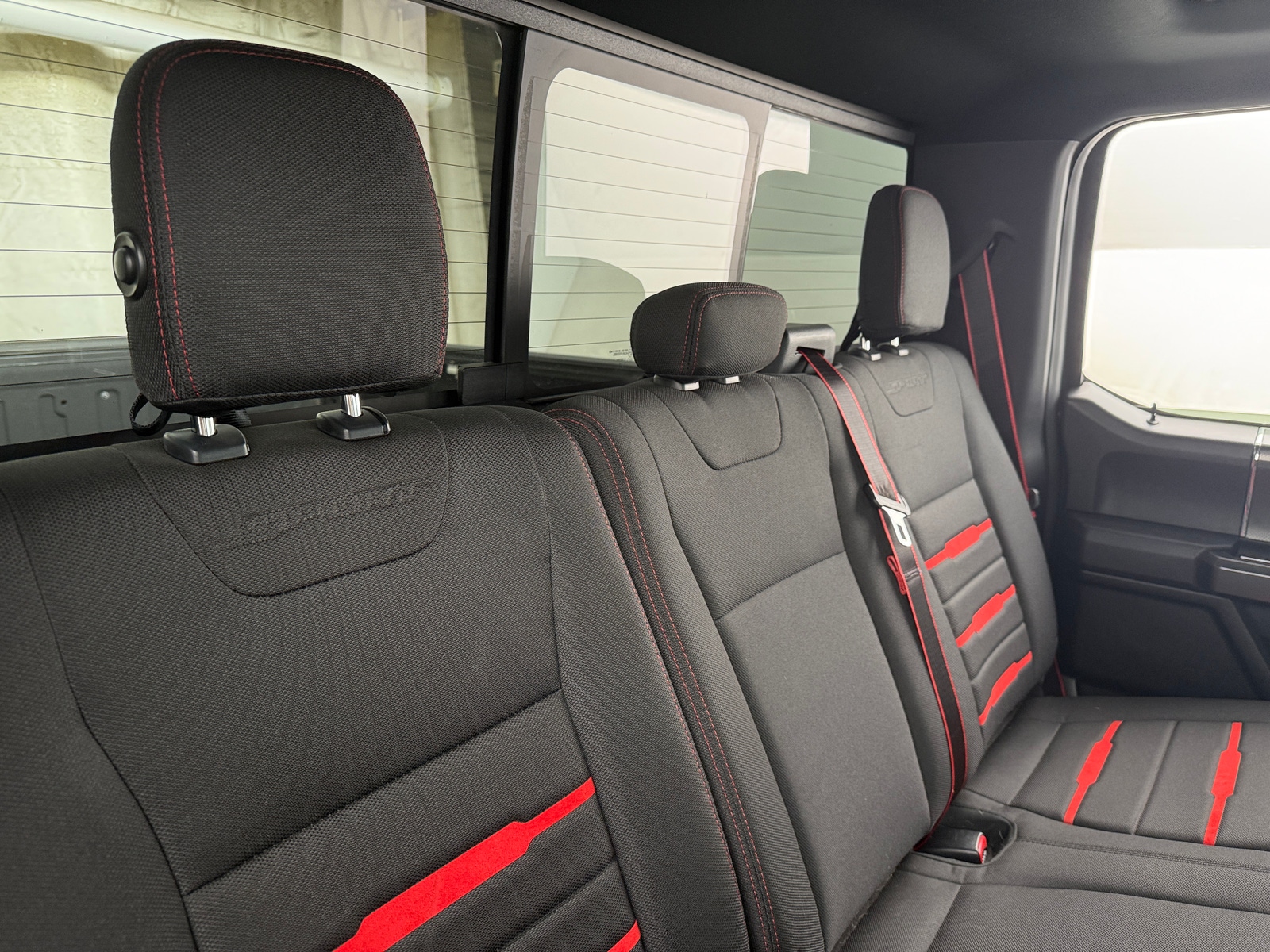 Thumbnail: 2016 Ford Econoline - 6