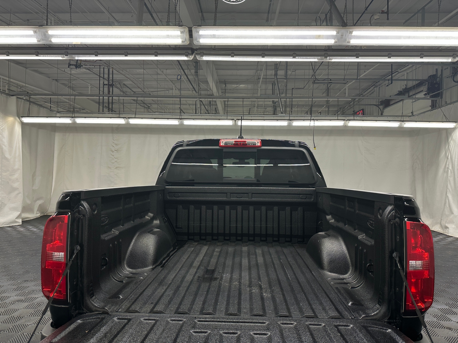 Thumbnail: 2022 Chevrolet Colorado - 7