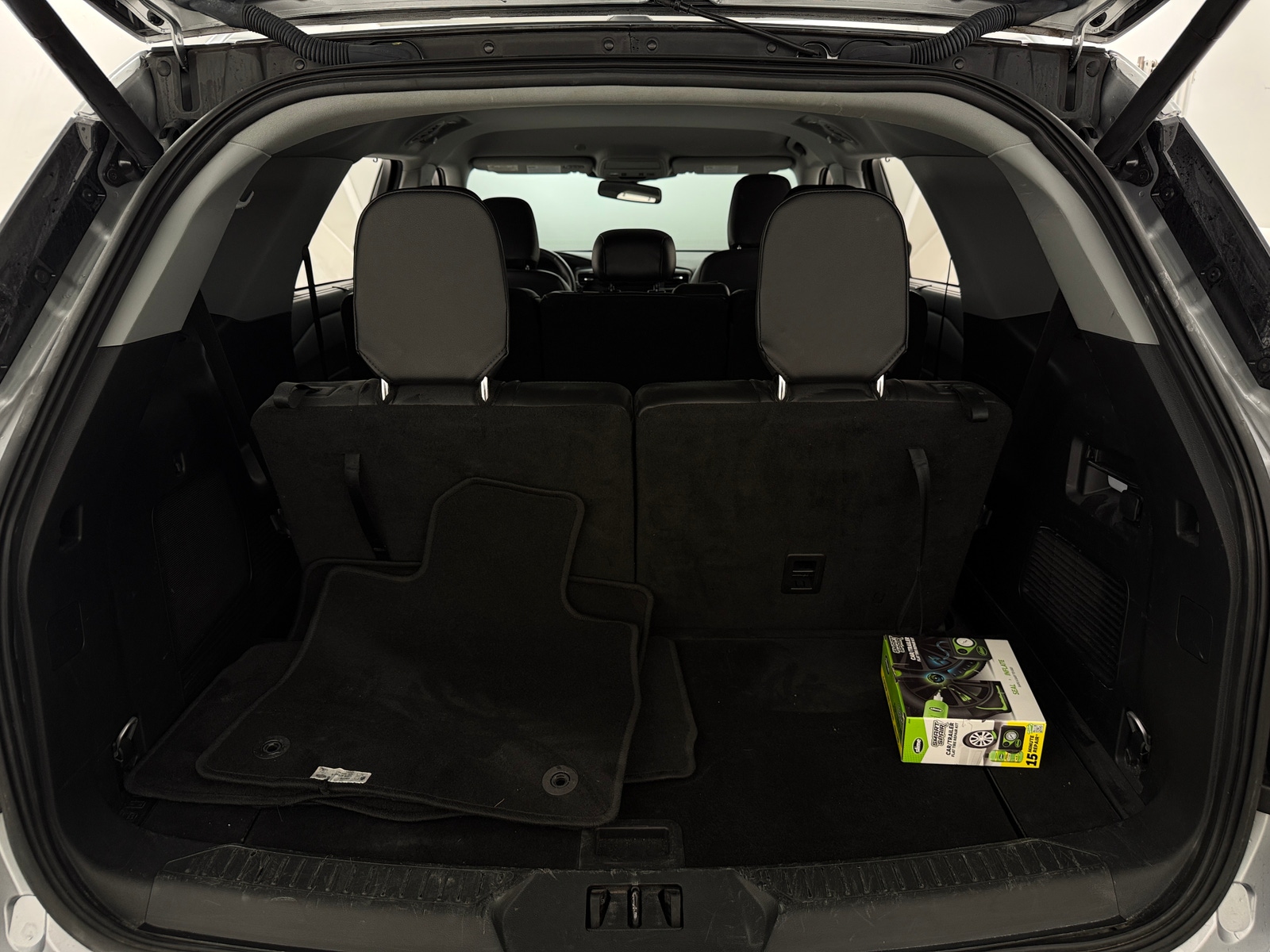 Thumbnail: 2023 Ford Explorer - 6